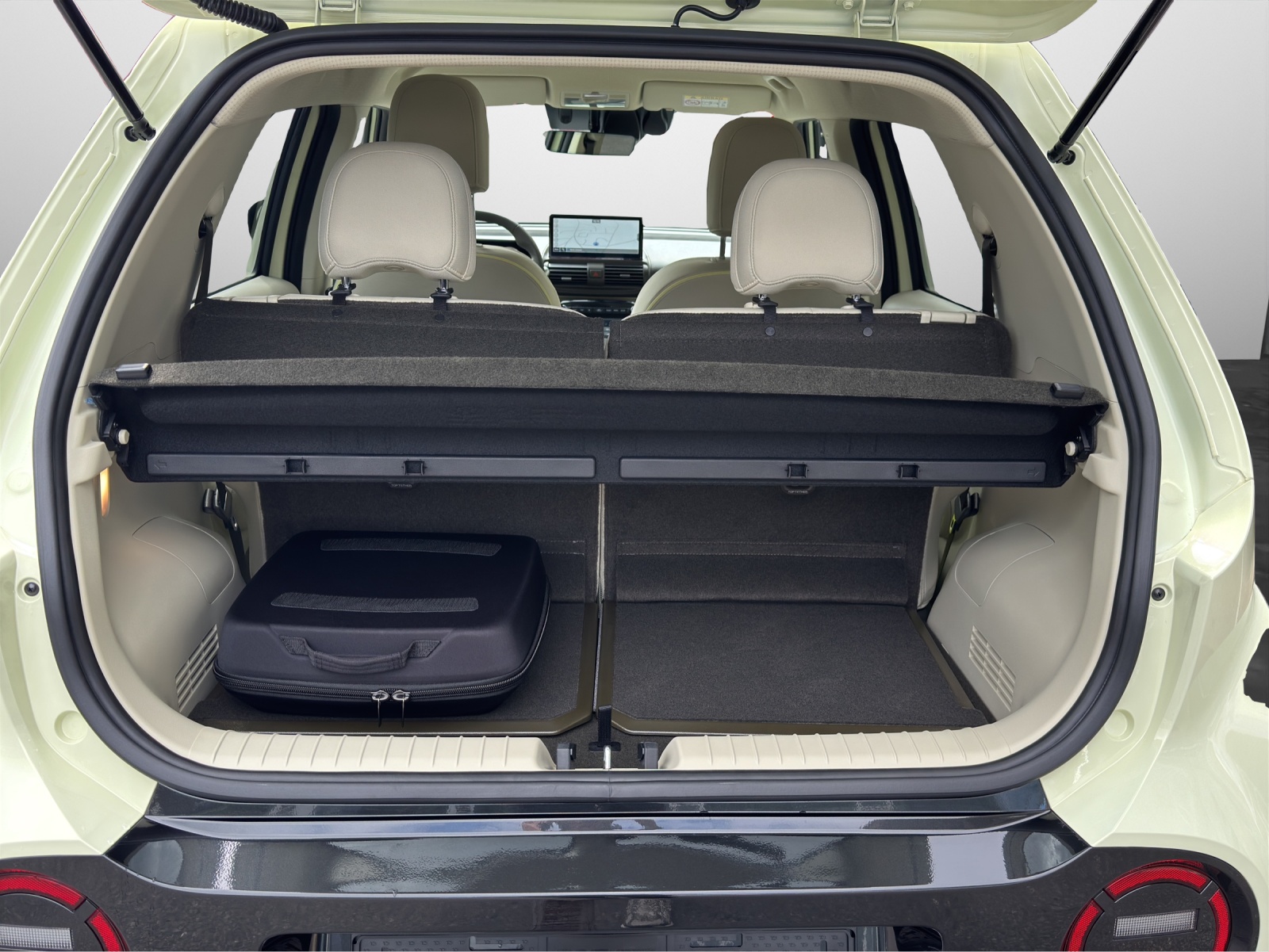 HYUNDAI Inster Electric Amplia 49kWh-image-14