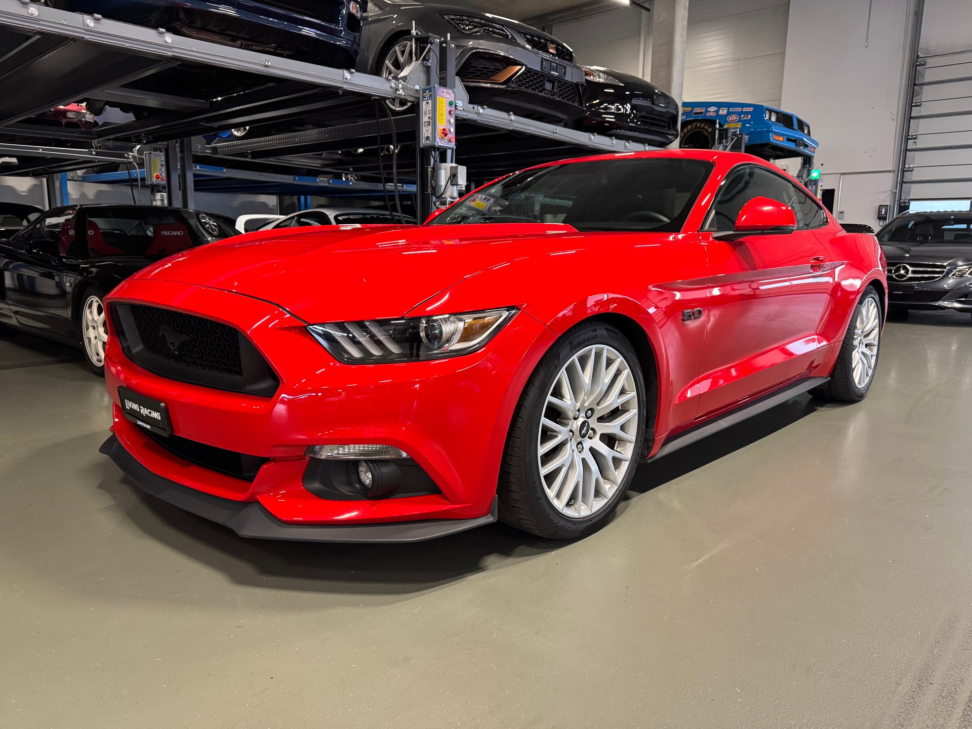 FORD Mustang Fastback 5.0 V8 GT * Perf. Pack-Recaro*-image-1