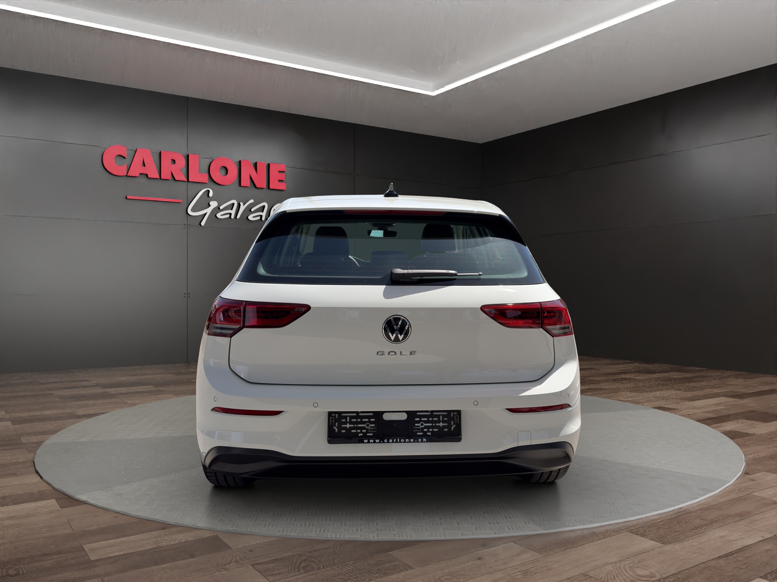 VW Golf VIII 1.5 TSI Life-showroom-element-3
