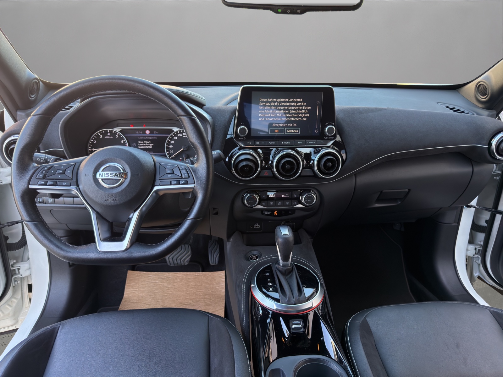 NISSAN Juke 1.0 DIG-T acenta DCT-image-13