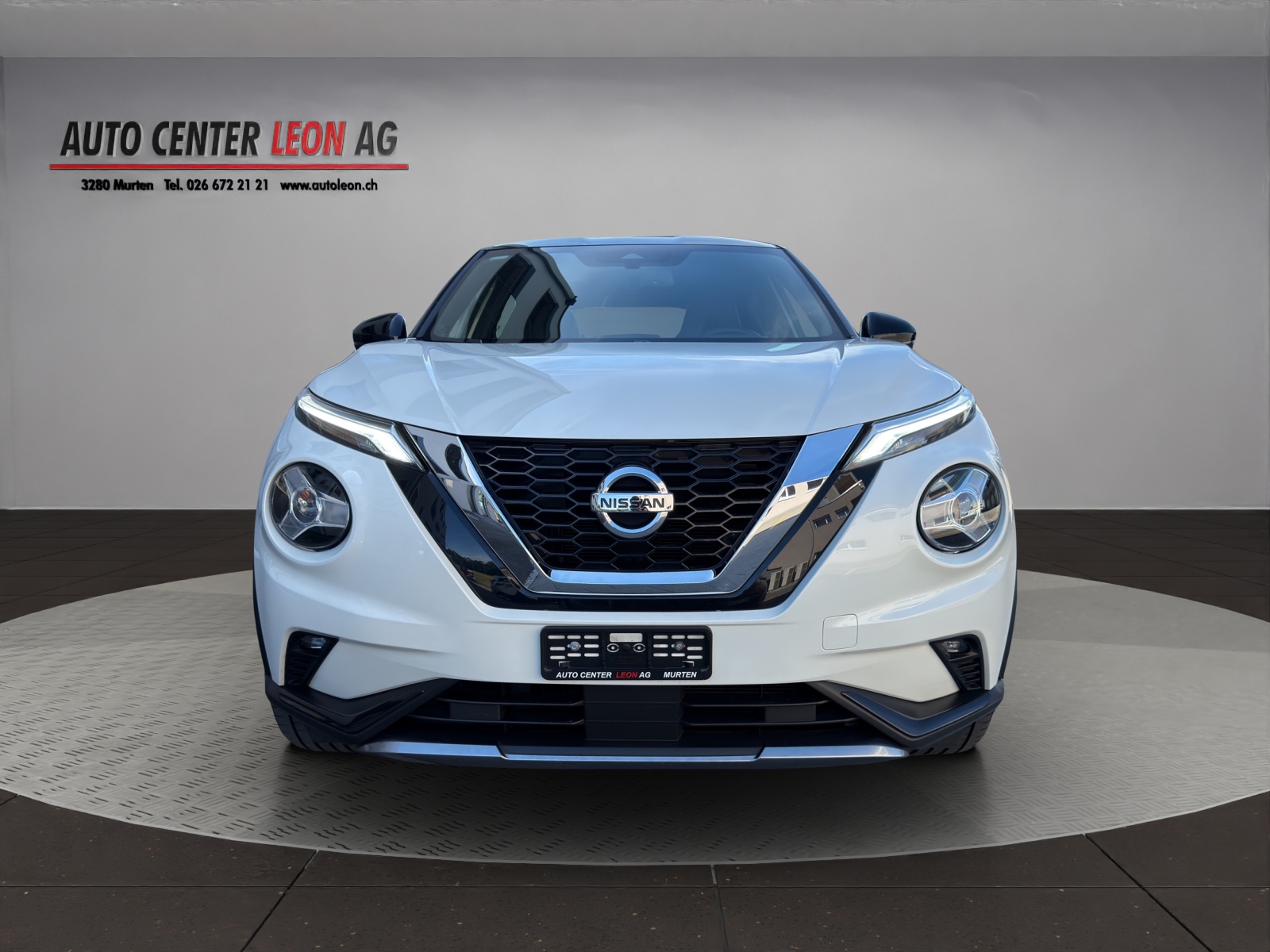 NISSAN Juke 1.0 DIG-T acenta DCT-image-0