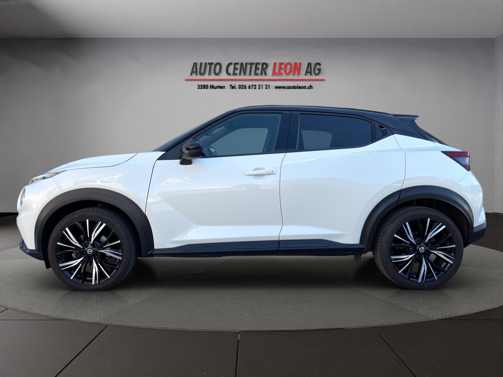 NISSAN Juke 1.0 DIG-T acenta DCT-image-2