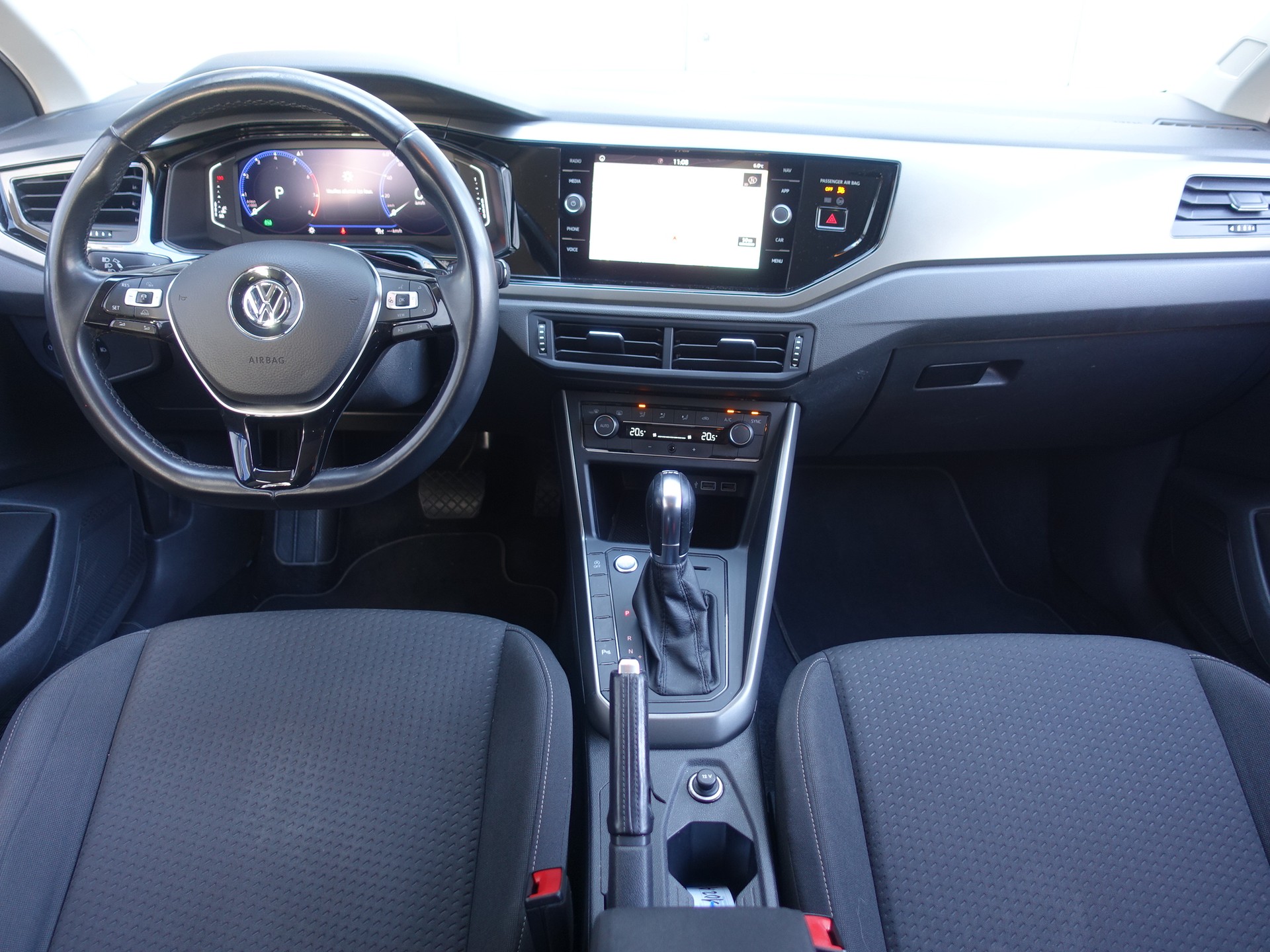 VW Polo 1.0 TSI BMT Beats DSG-image-10