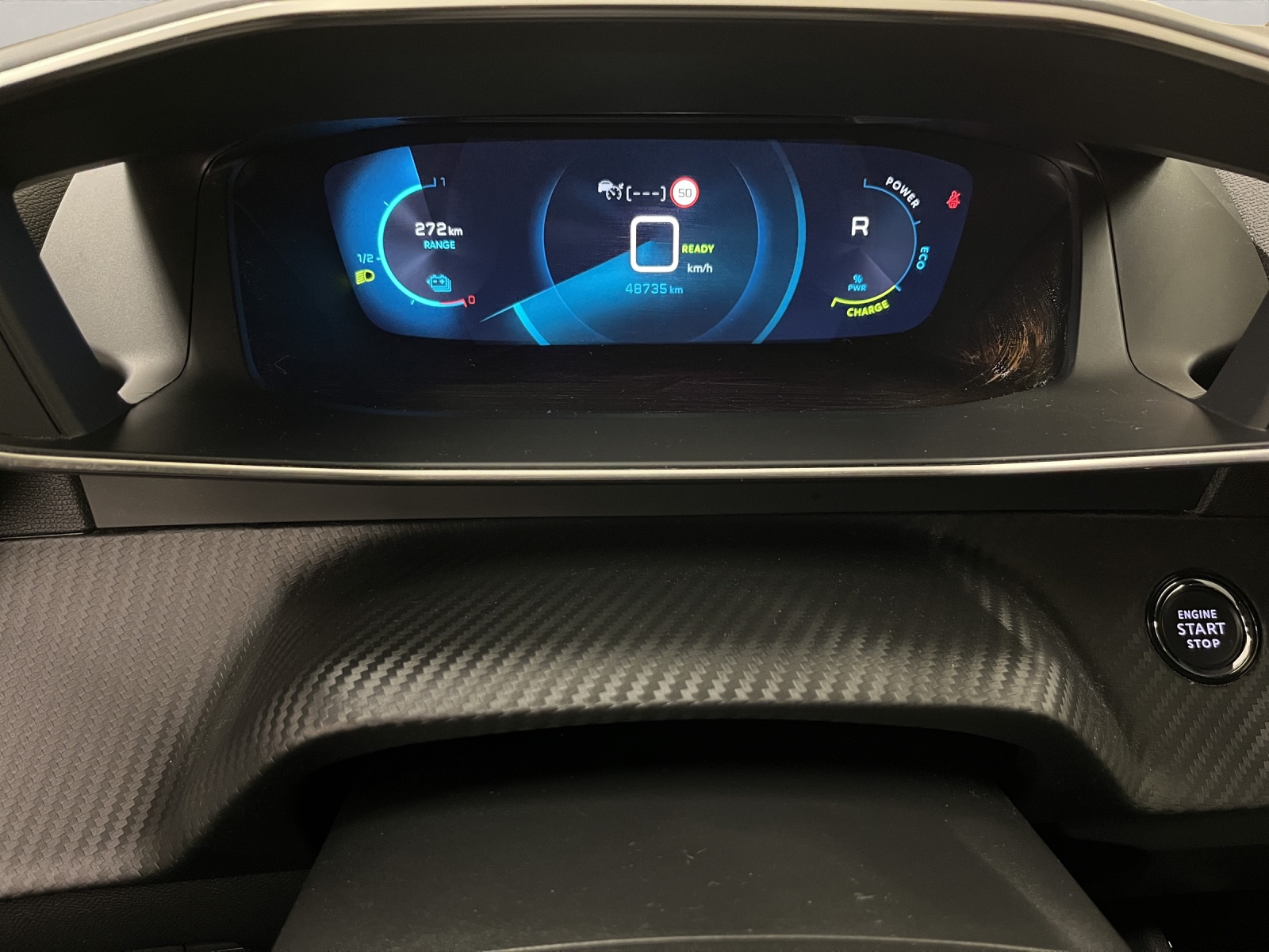 PEUGEOT 208-image-9