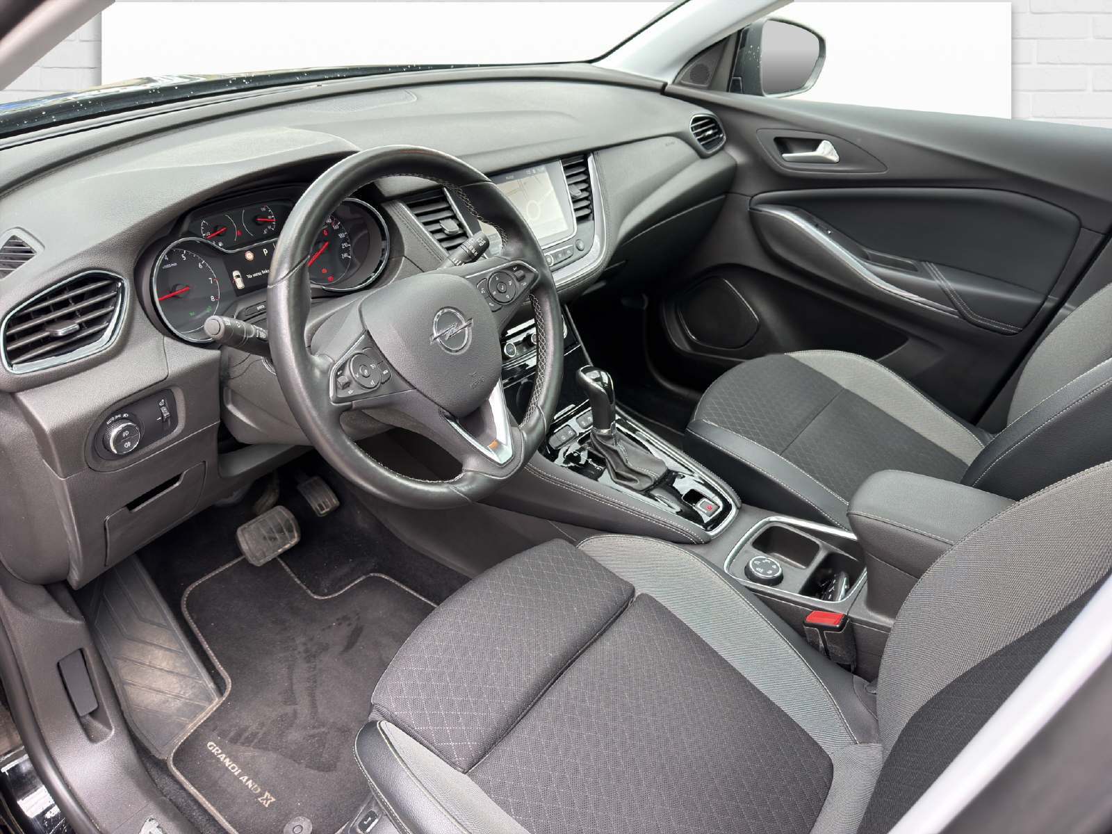 OPEL Grandland X 1.2i T Excellence-image-6