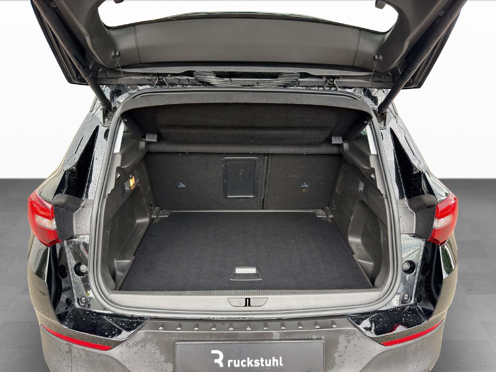 OPEL Grandland X 1.2i T Excellence-image-12