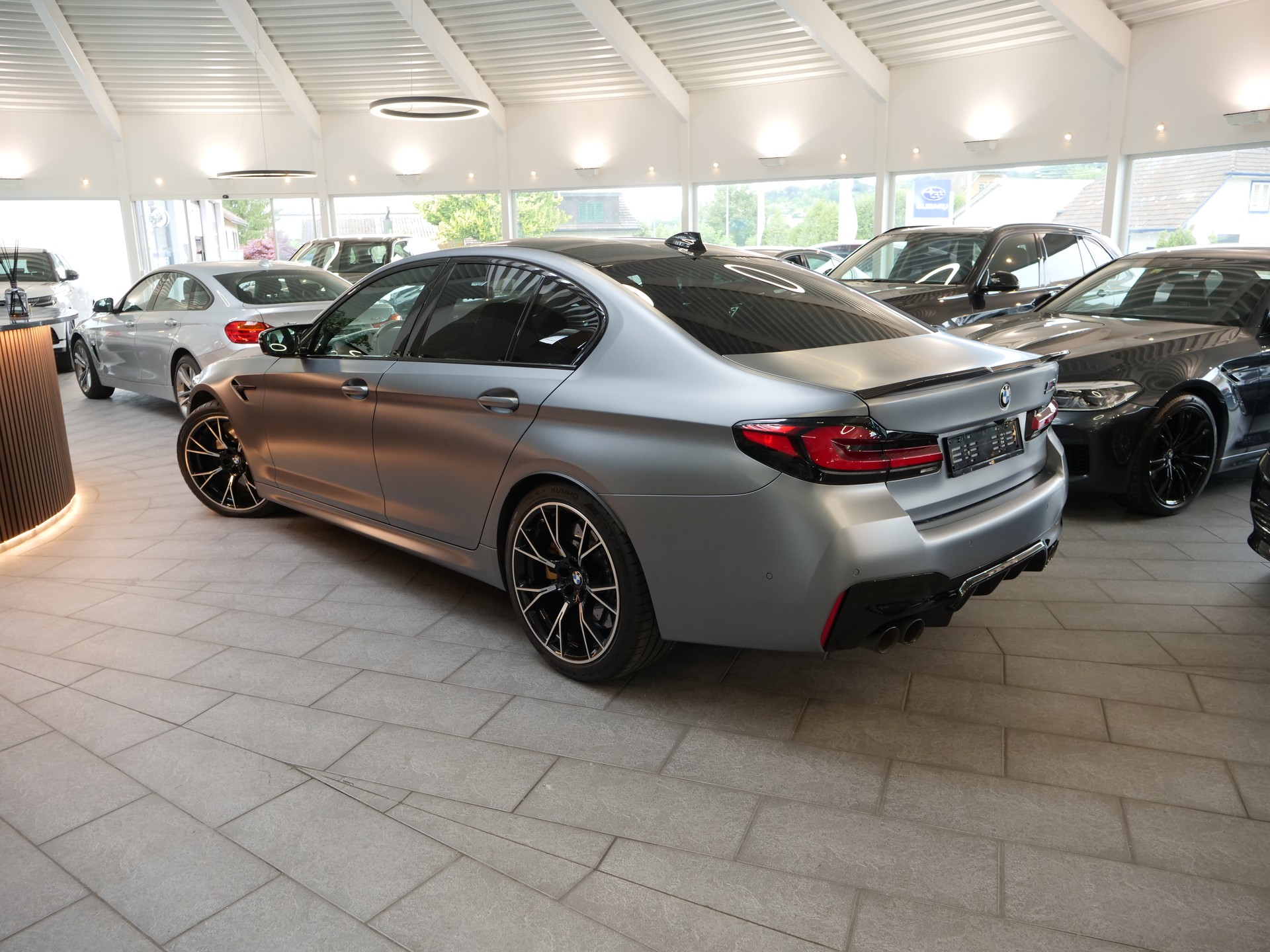 BMW M5 xDrive Competition Drivelogic-showroom-element-3