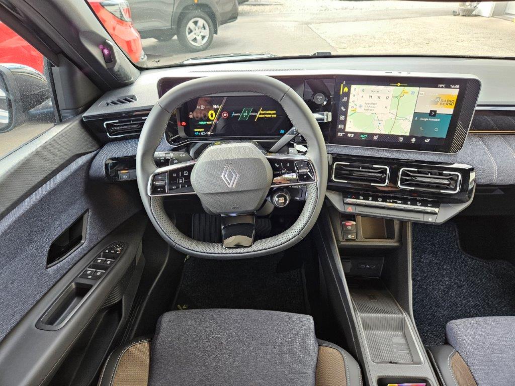 RENAULT R5 E-Tech Comfort Range techno-image-9