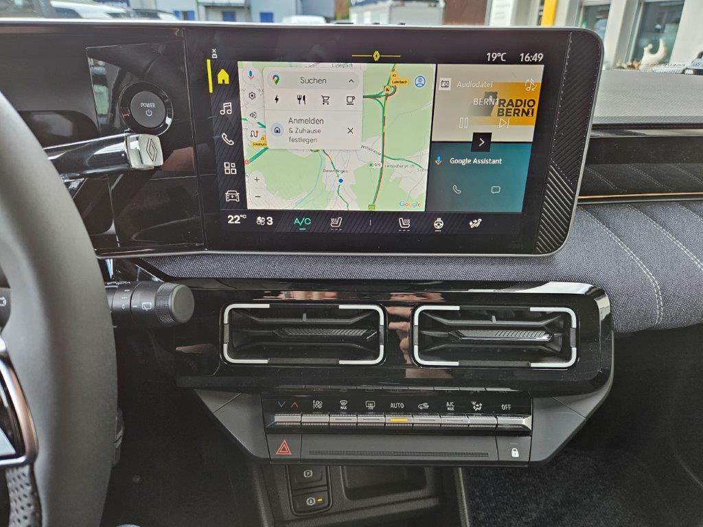 RENAULT R5 E-Tech Comfort Range techno-image-11