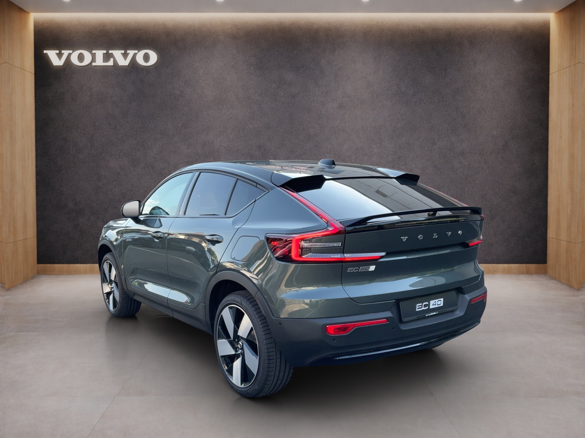 VOLVO EC40 Twin Performance Ultra AWD-showroom-element-3