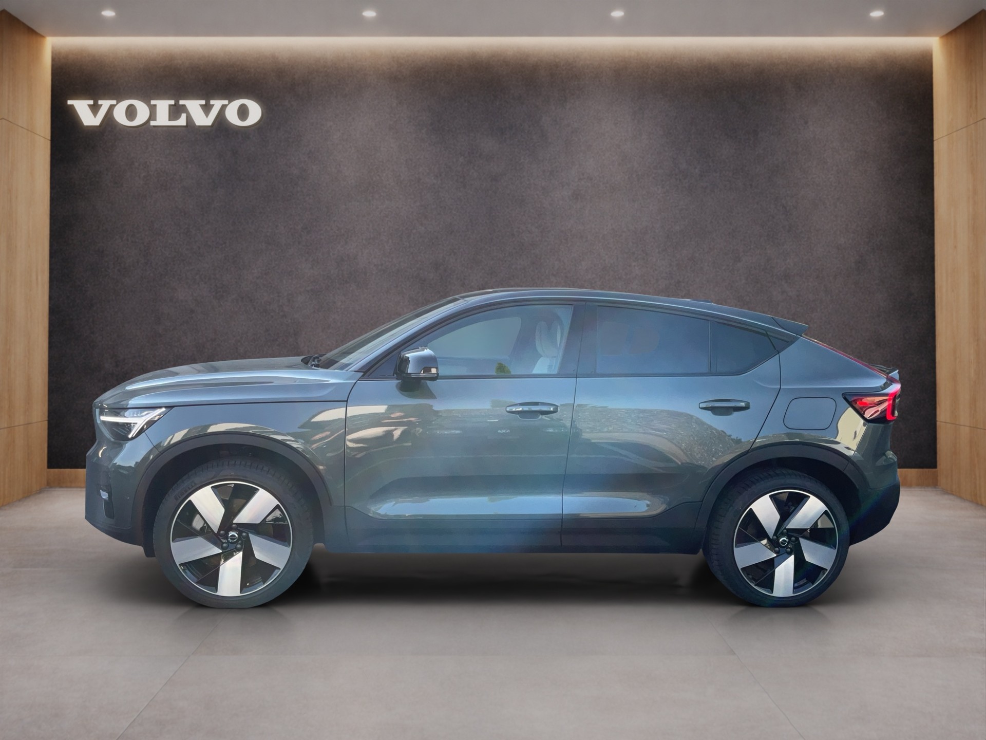 VOLVO EC40 Twin Performance Ultra AWD-showroom-element-2