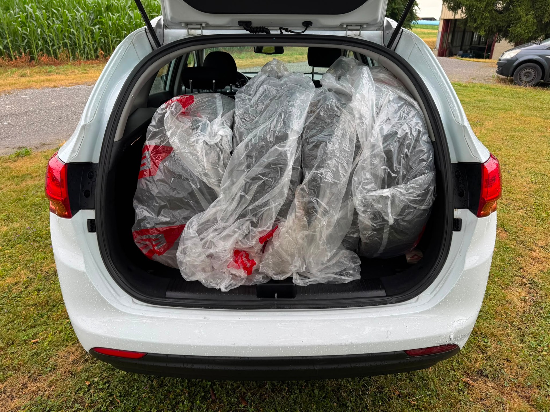 KIA Cee'd Sportswagon 1.6-image-6