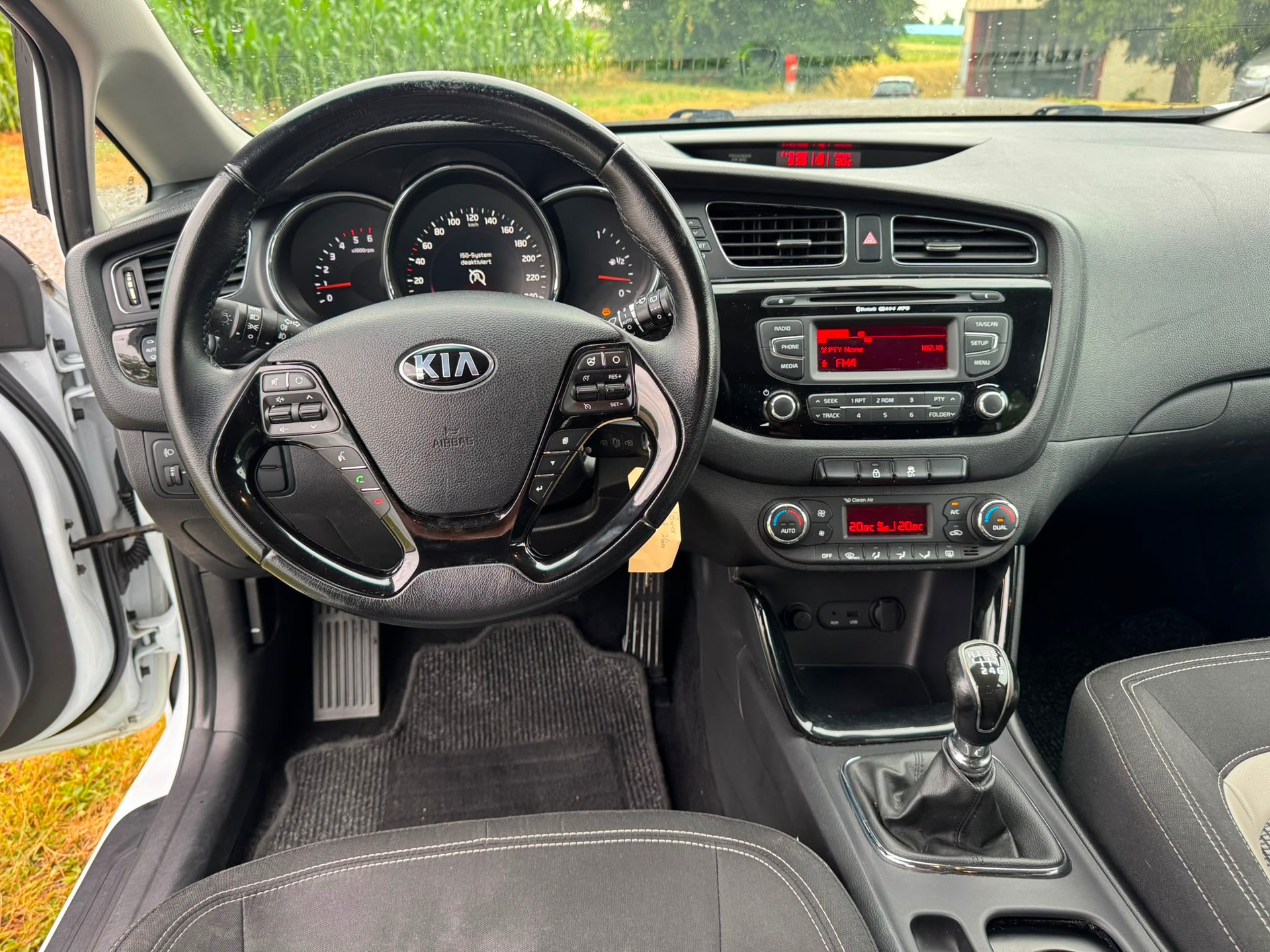KIA Cee'd Sportswagon 1.6-image-9