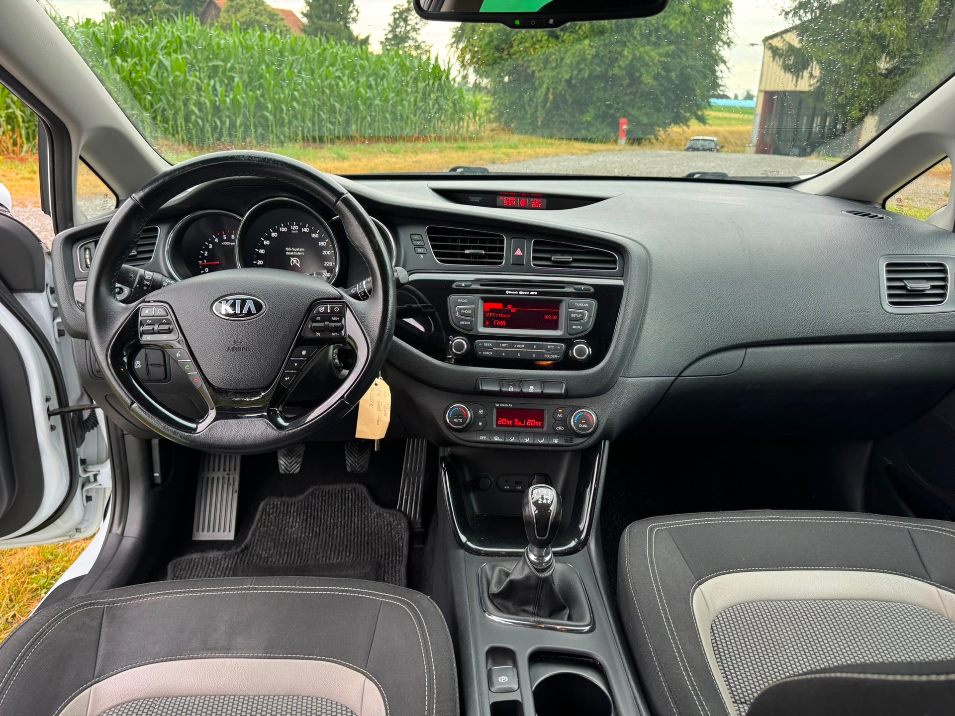 KIA Cee'd Sportswagon 1.6-image-8