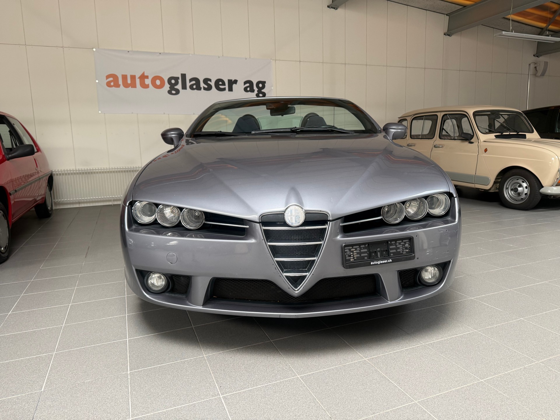 ALFA ROMEO Spider 2.4 JTD-showroom-element-3
