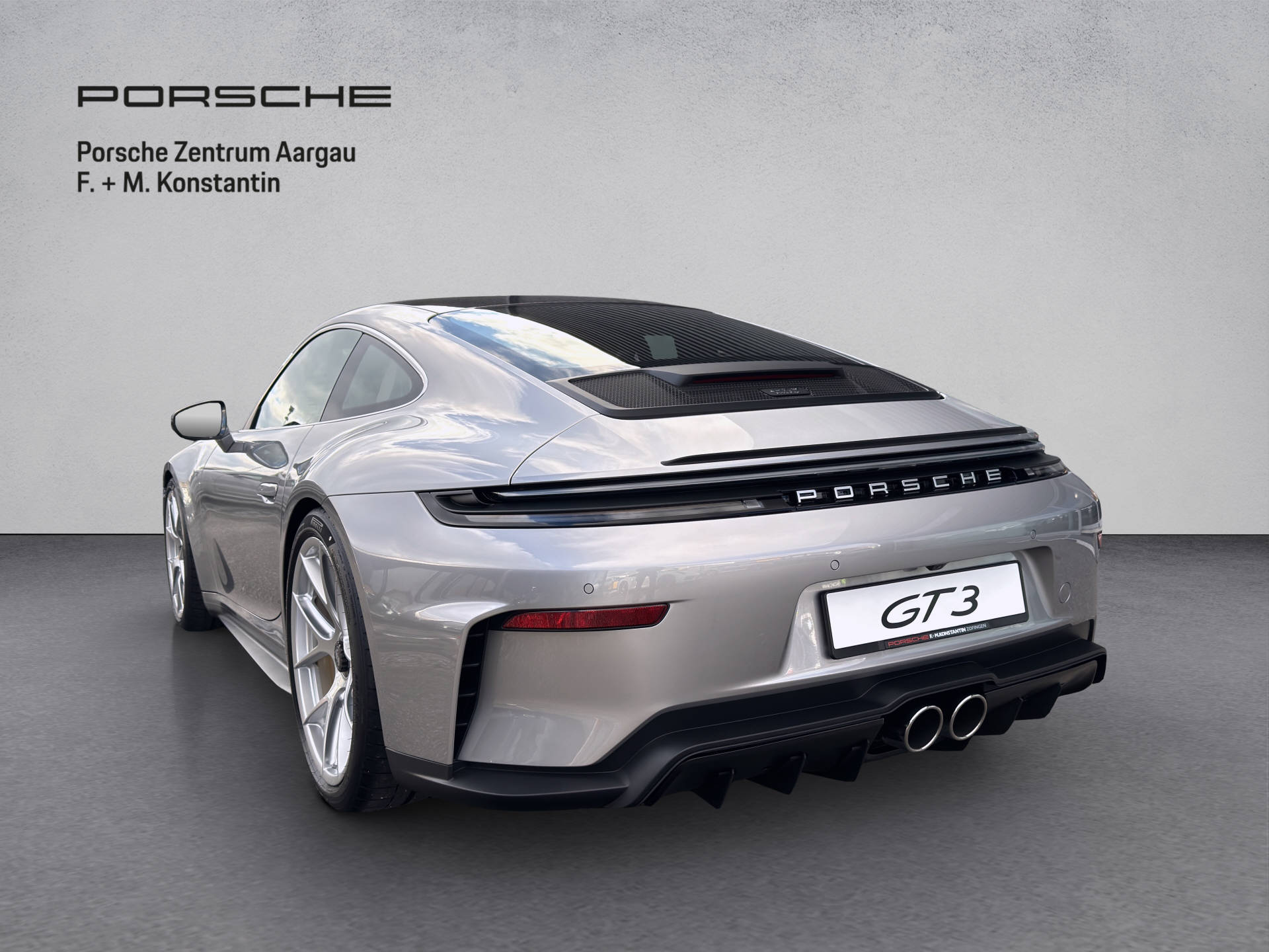 PORSCHE 911 GT3 mit Touring-Paket-image-3