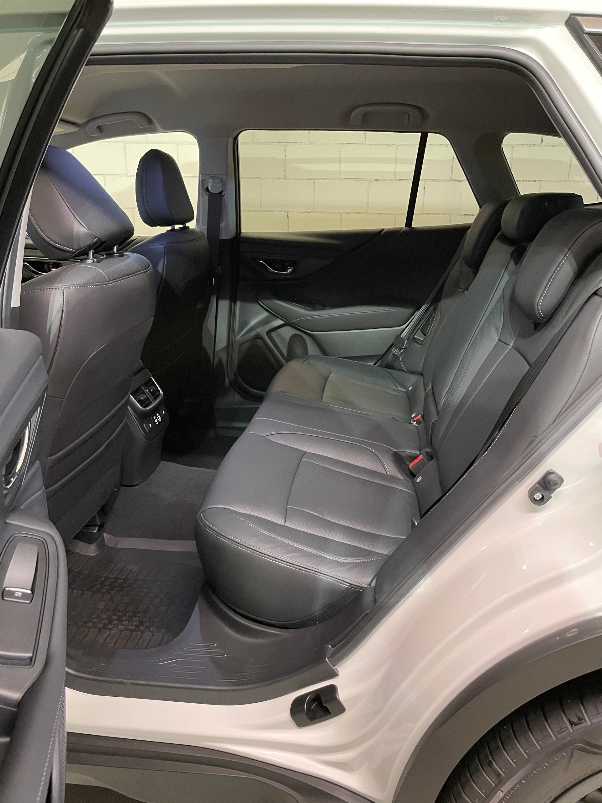SUBARU Outback 2.5i Advantage AWD Lineartronic mit AHK-image-13