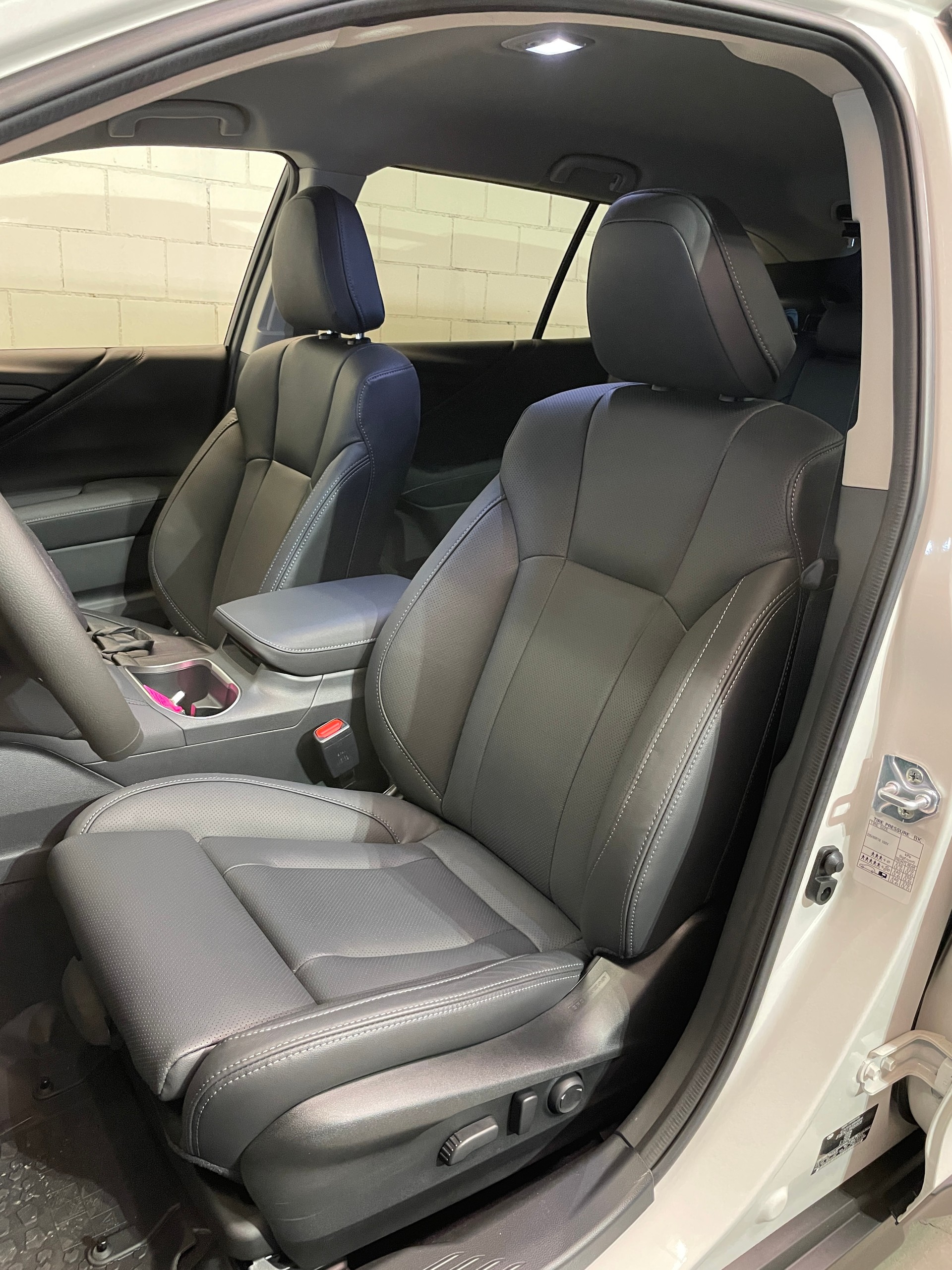 SUBARU Outback 2.5i Advantage AWD Lineartronic mit AHK-image-11