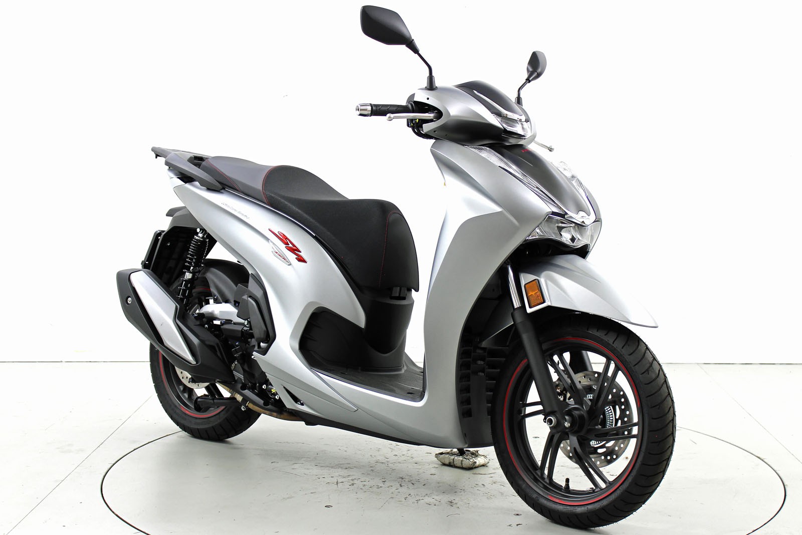 HONDA SH 350 ABS-image-1
