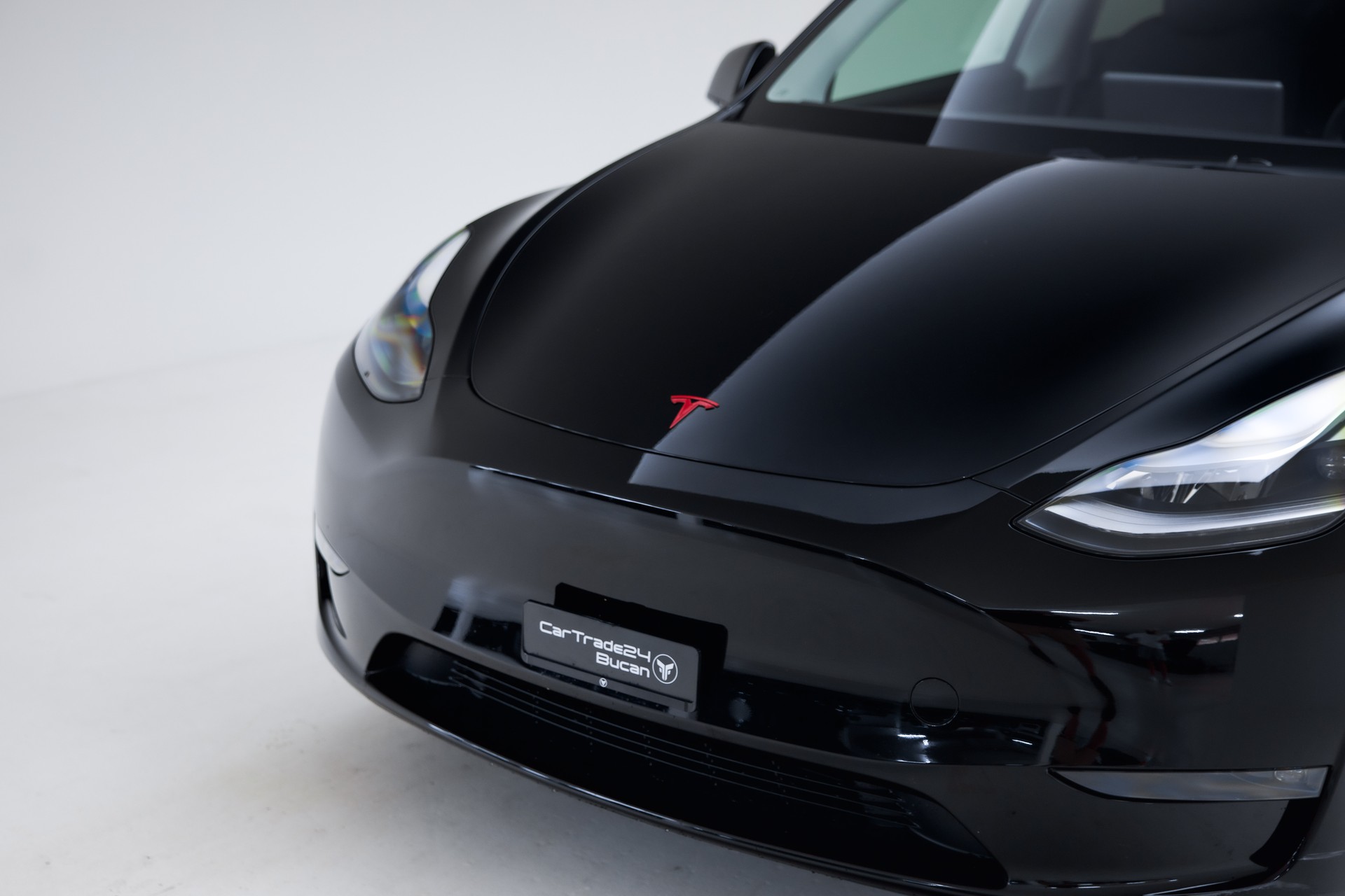 TESLA Model Y Long Range-image-11