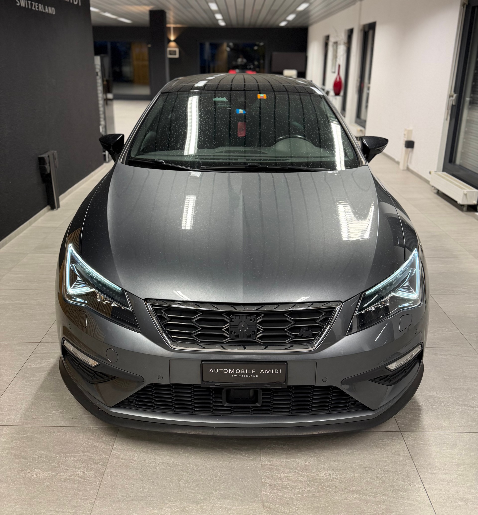 SEAT Leon 1.4 TSI ACT FR Line DSG-showroom-element-2