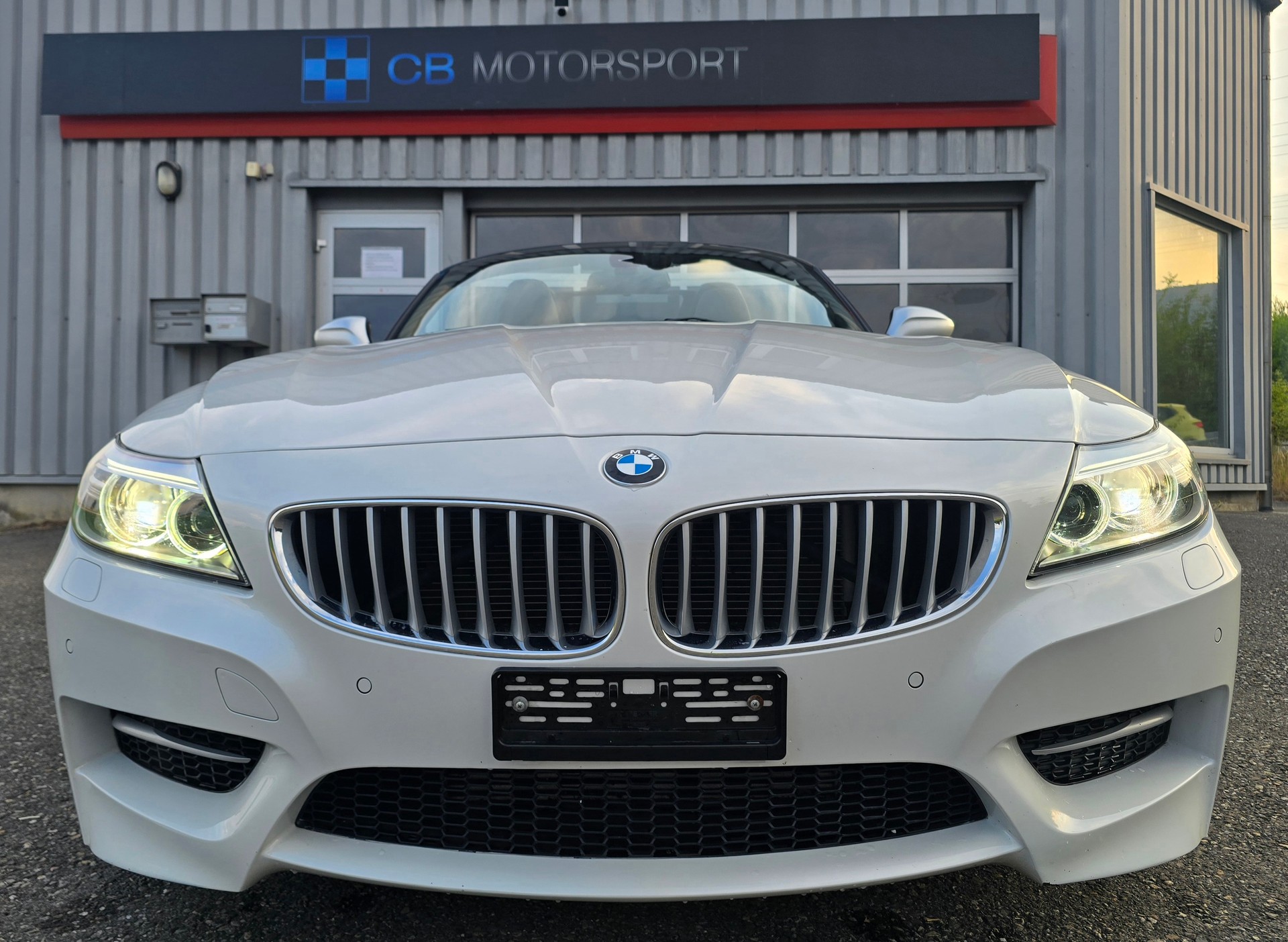 BMW Z4 sDrive35is DKG FACELIFT-image-2