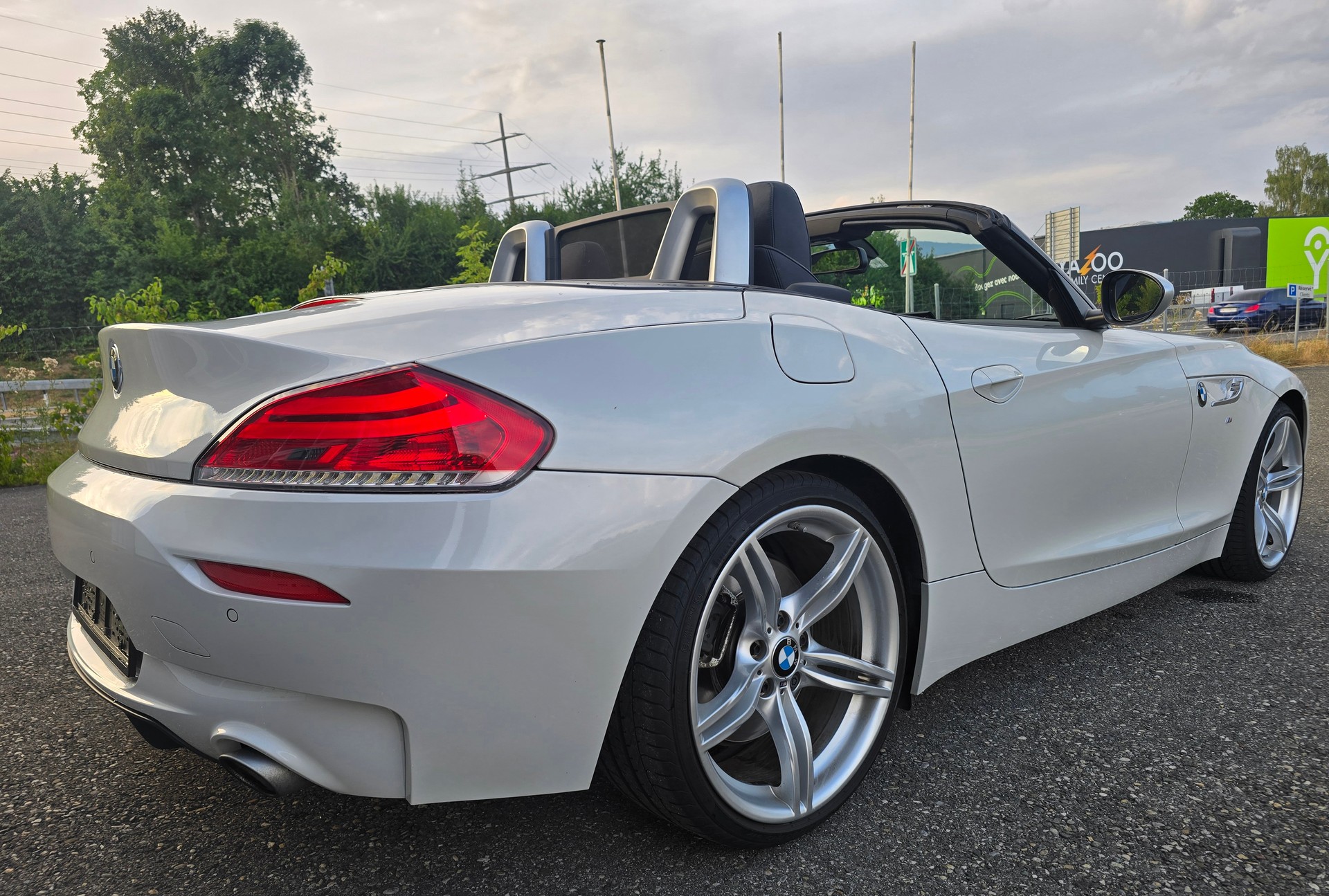 BMW Z4 sDrive35is DKG FACELIFT-image-11