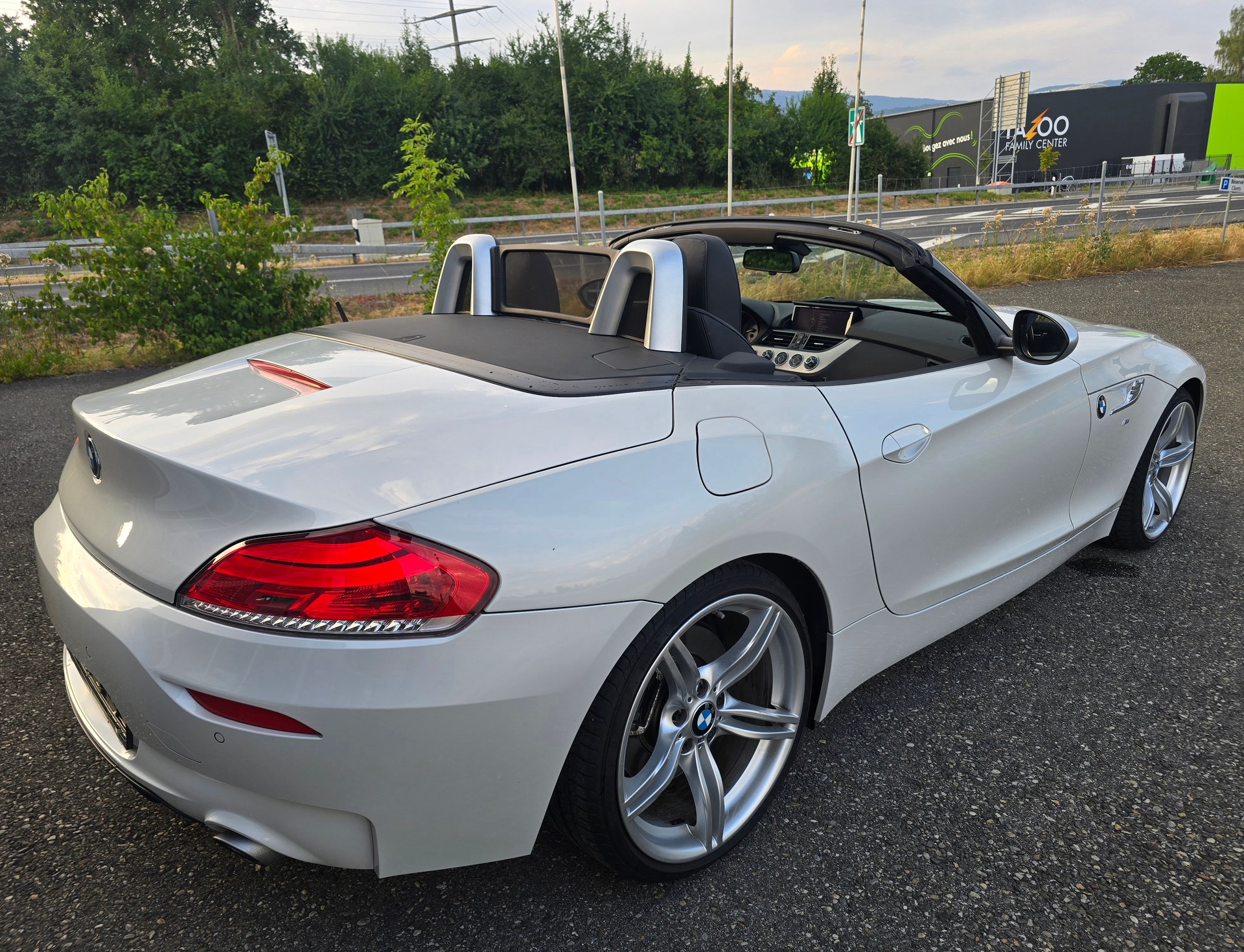 BMW Z4 sDrive35is DKG FACELIFT-image-10