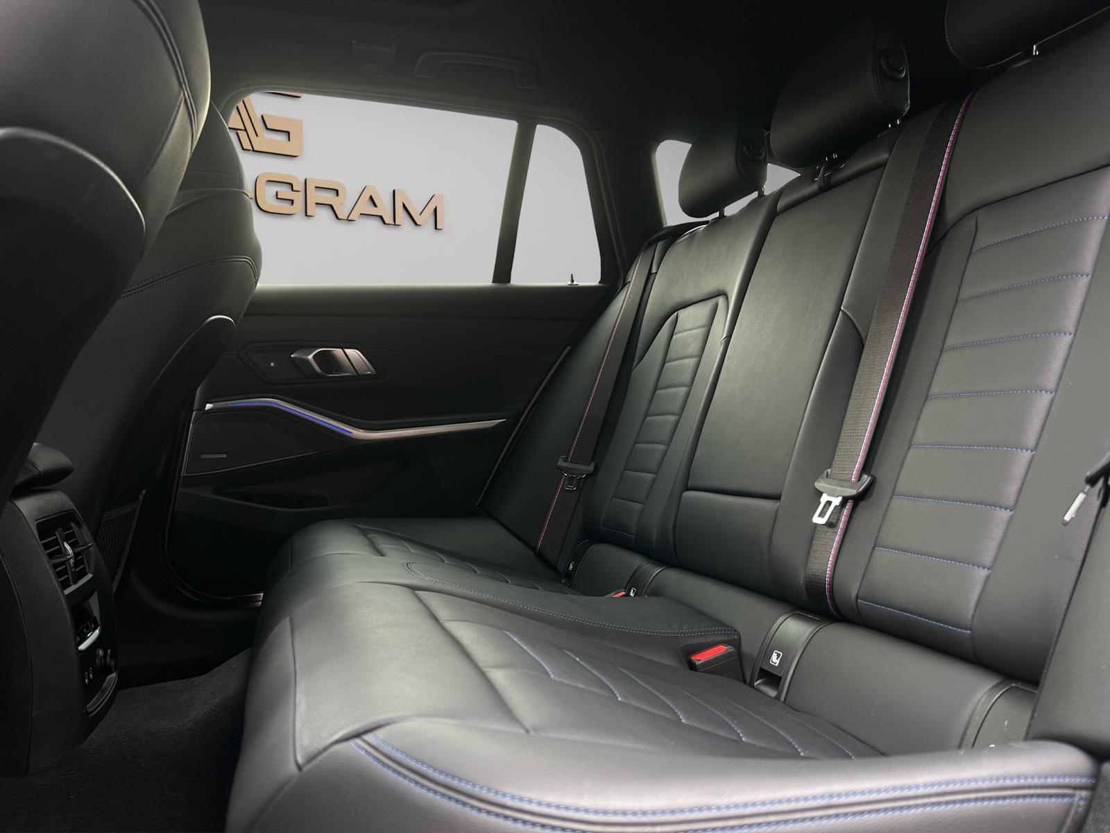 BMW M340i xDriveTouring Steptronic M Sport-image-11