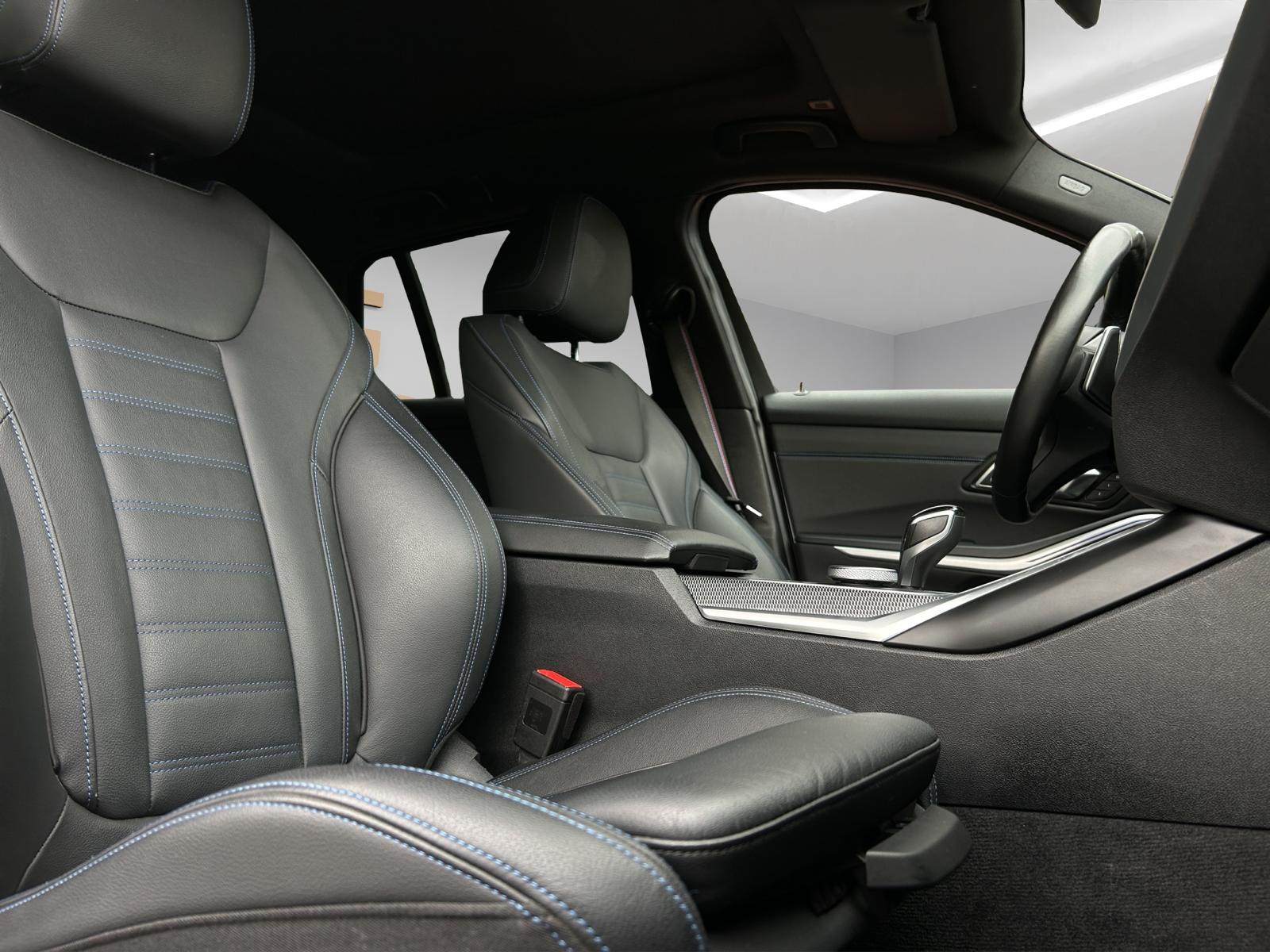 BMW M340i xDriveTouring Steptronic M Sport-image-12