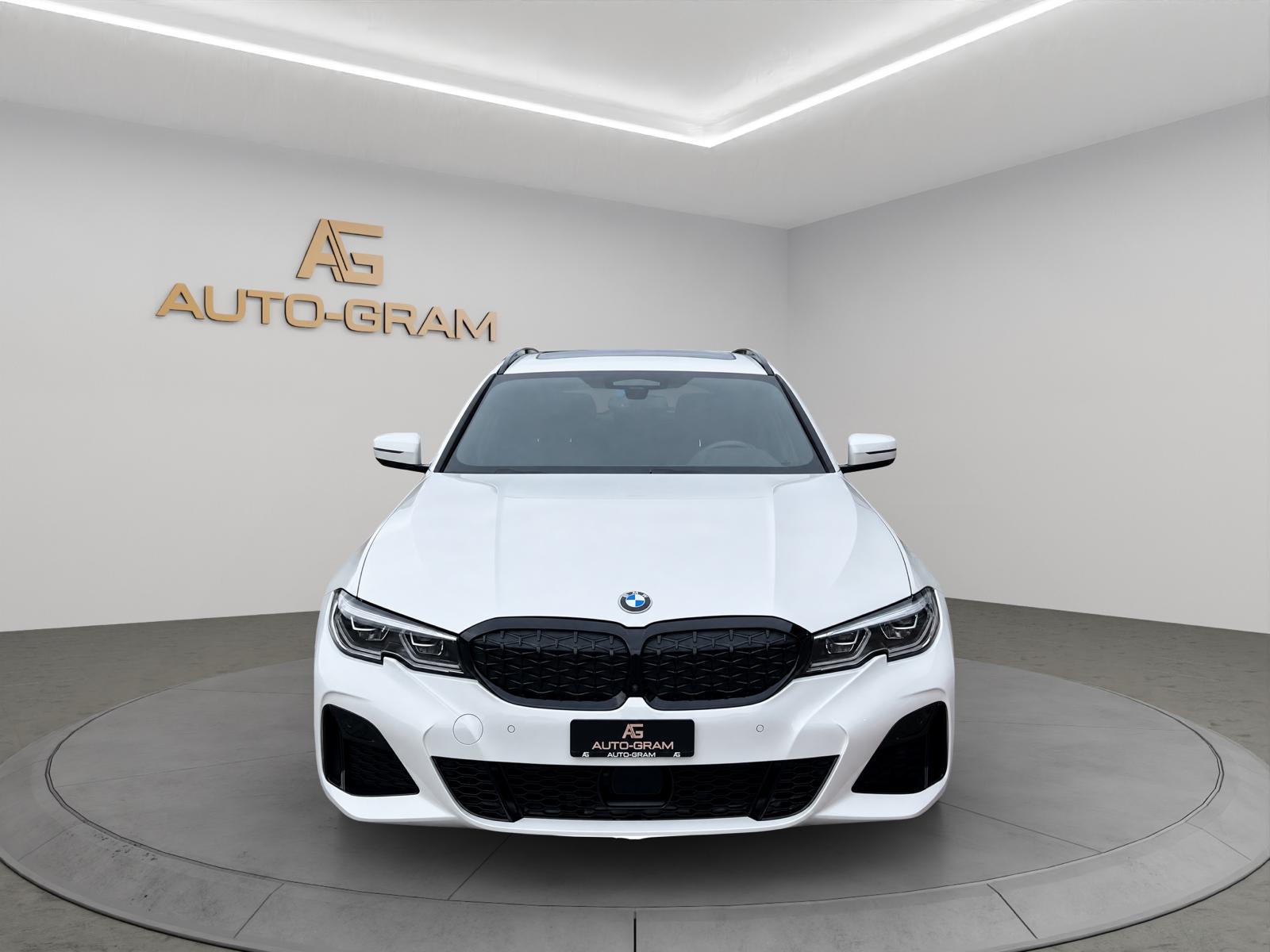 BMW M340i xDriveTouring Steptronic M Sport-image-26
