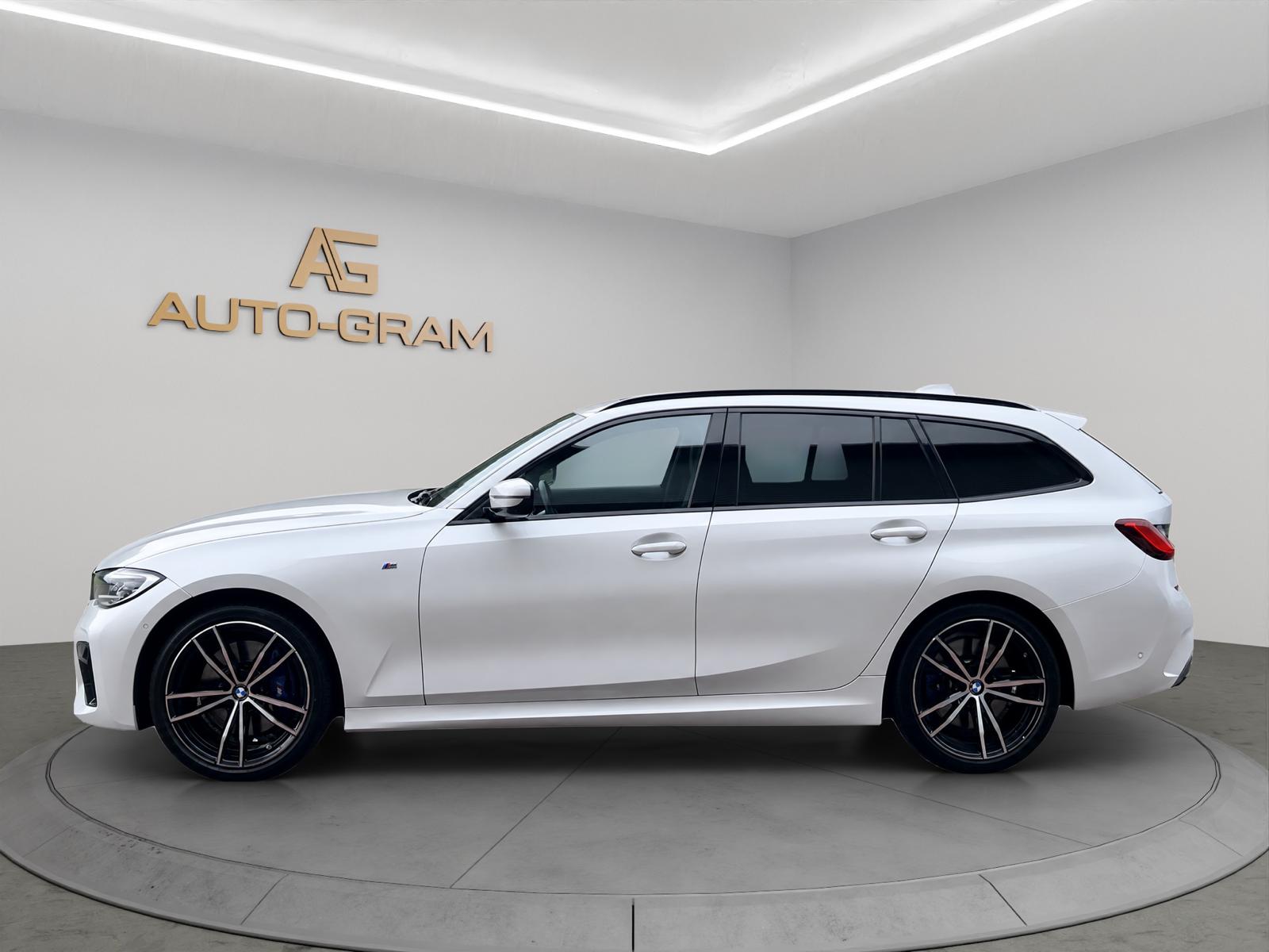 BMW M340i xDriveTouring Steptronic M Sport-showroom-element-1