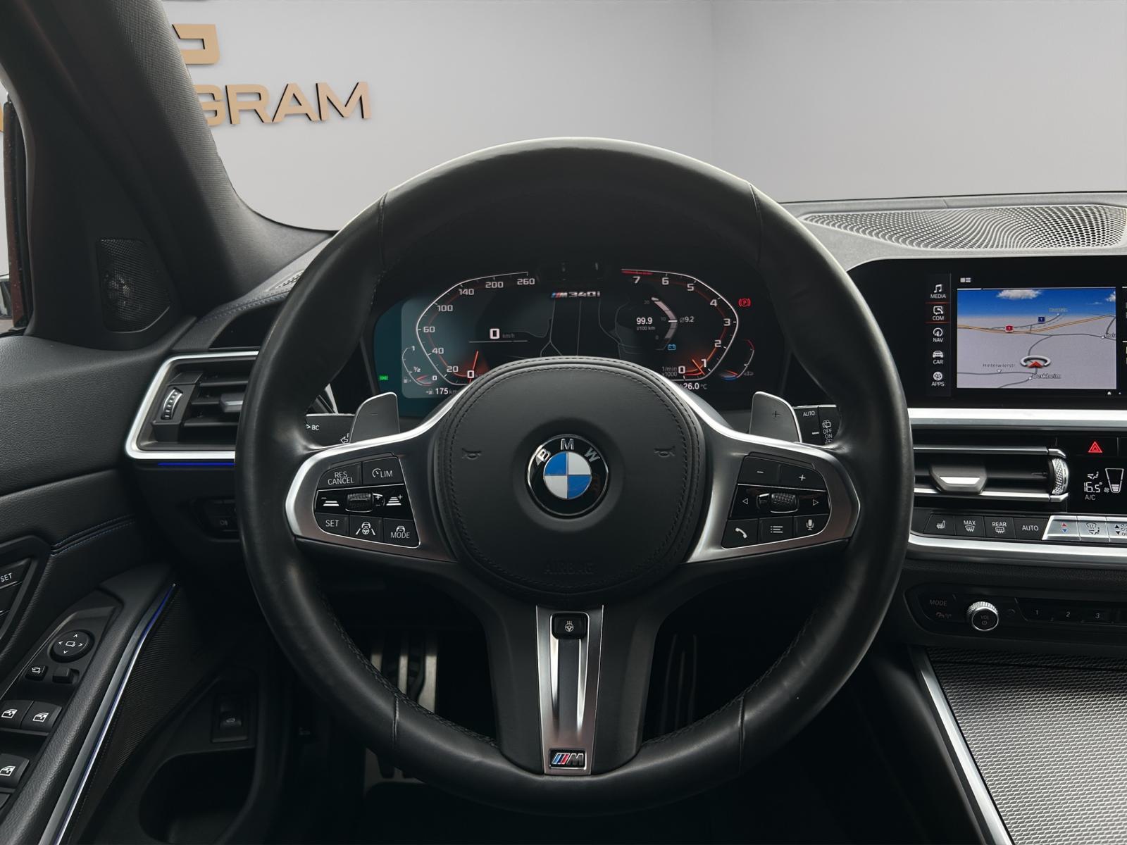 BMW M340i xDriveTouring Steptronic M Sport-image-21