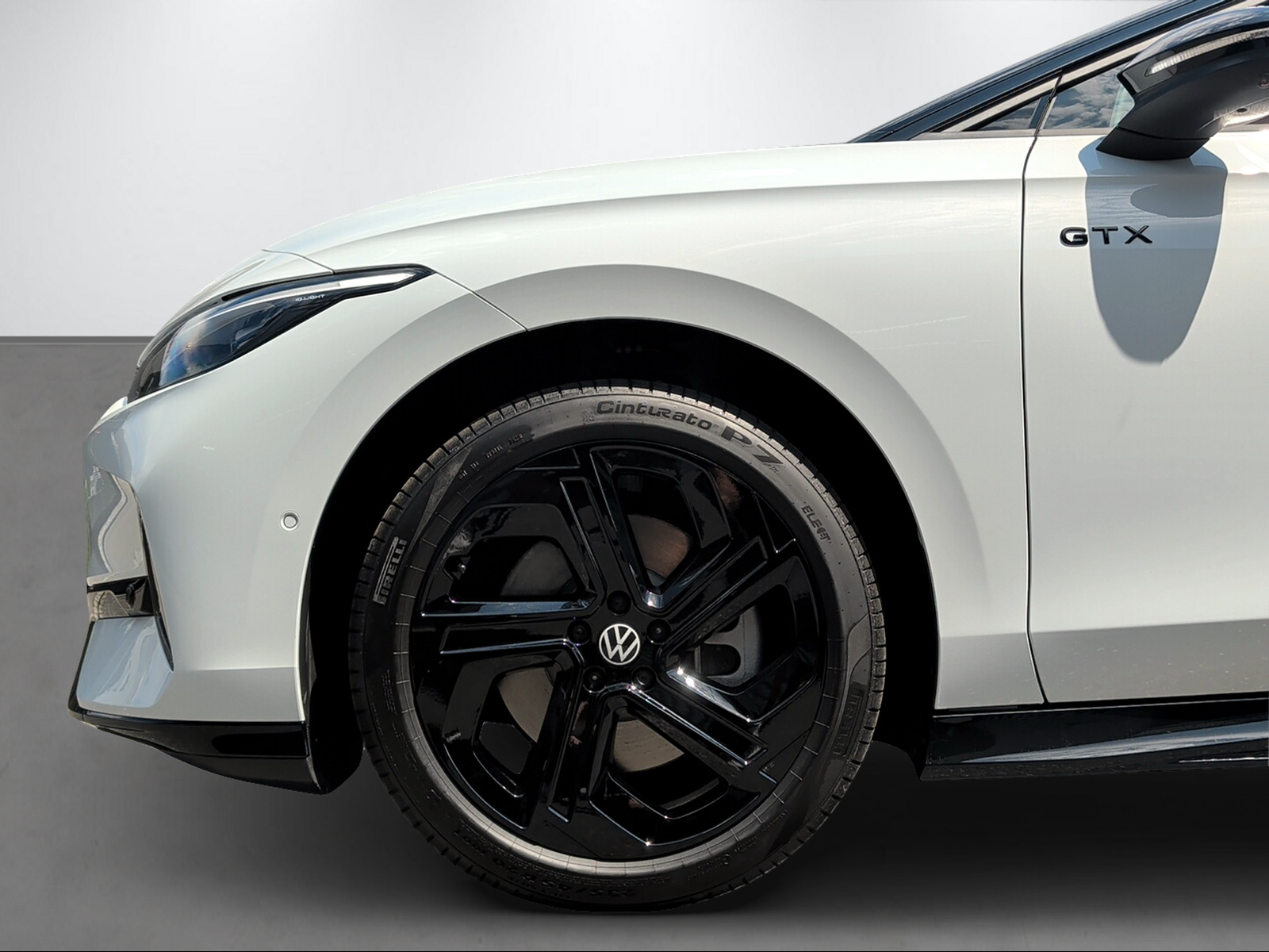 VW ID.7 Tourer GTX 4motion-showroom-element-3