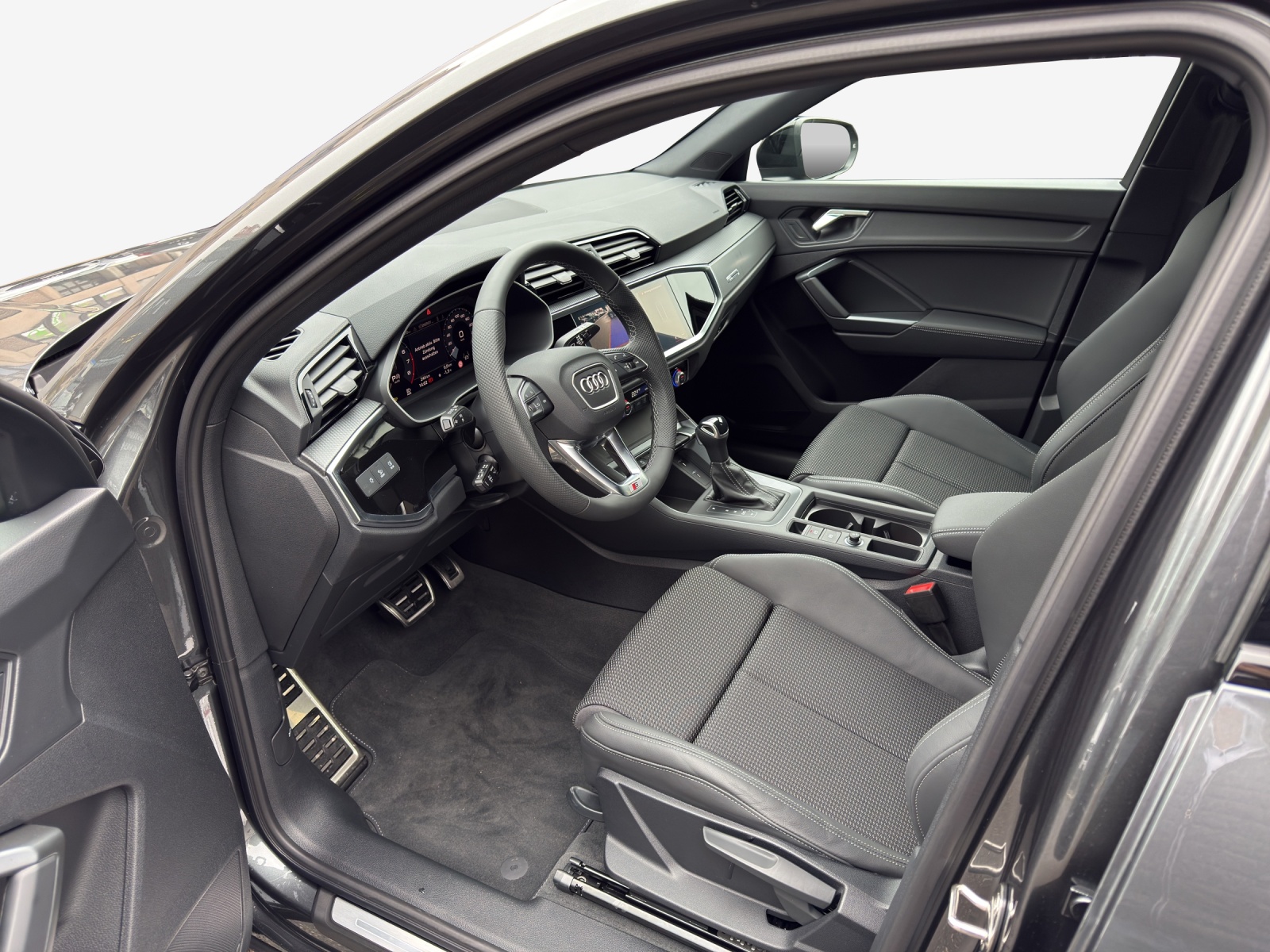 AUDI Q3 Sportback 35 TFSI S line Attraction S-tronic-image-7