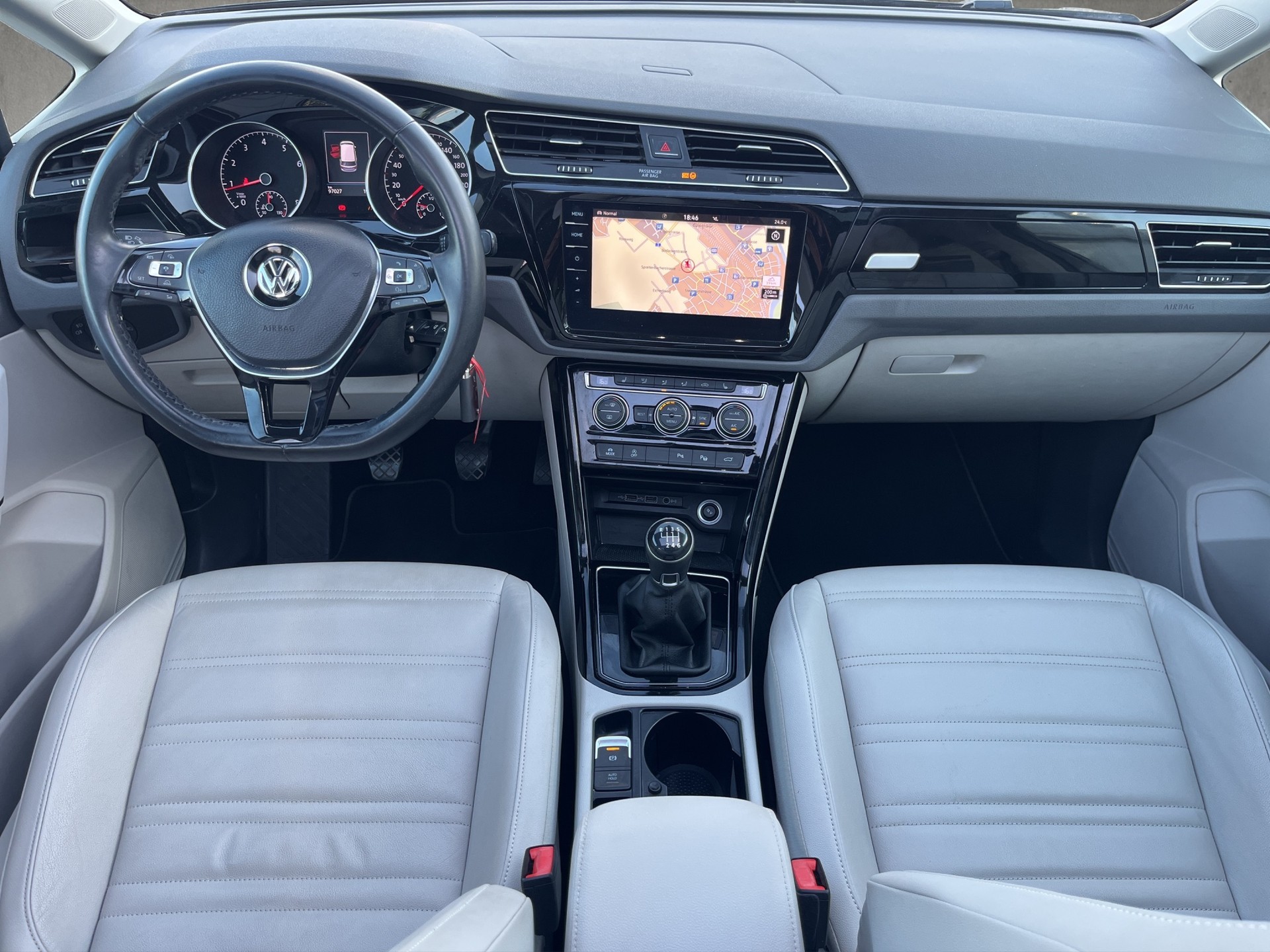 VW Touran 1.4 TSI BlueMotion Technology Highline-image-8