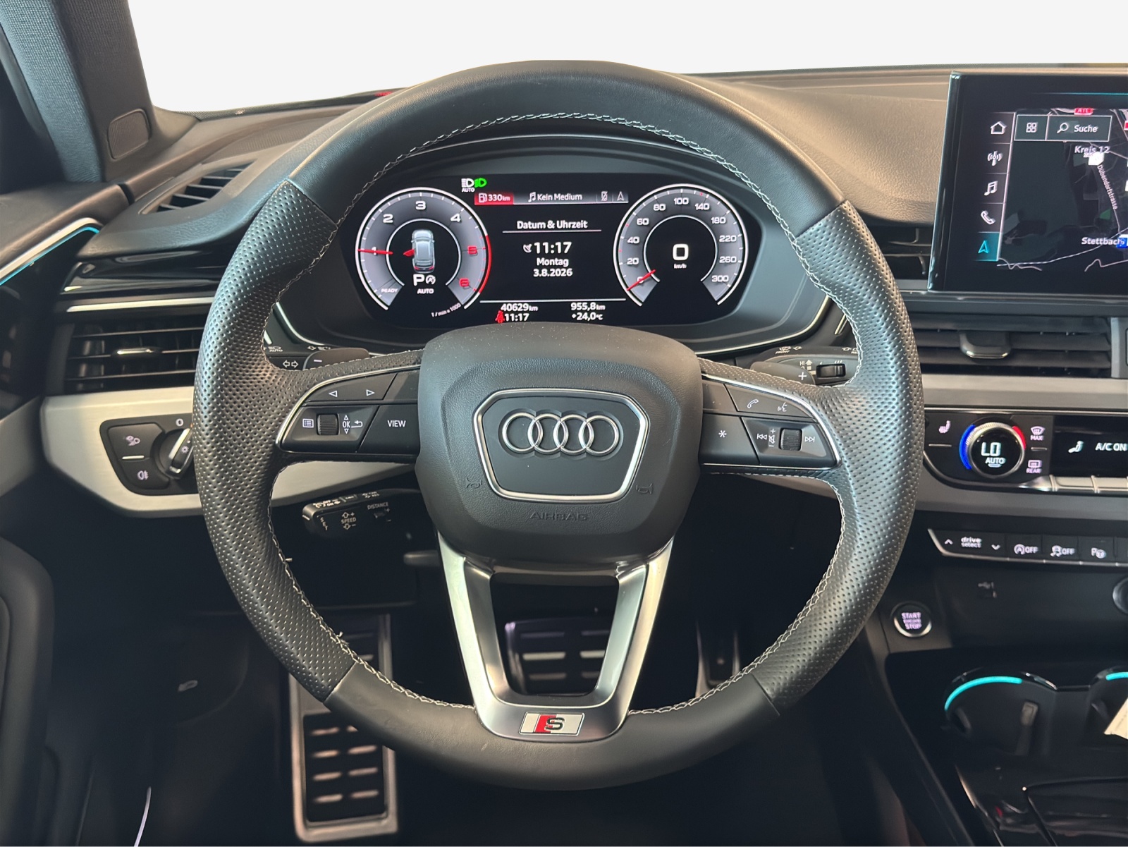 AUDI A4 Avant 40 TDI S line Attraction quattro S-tronic-image-9