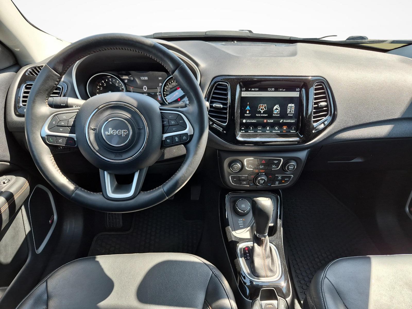 JEEP Compass 1.4 MultiAir Limited AWD-image-8