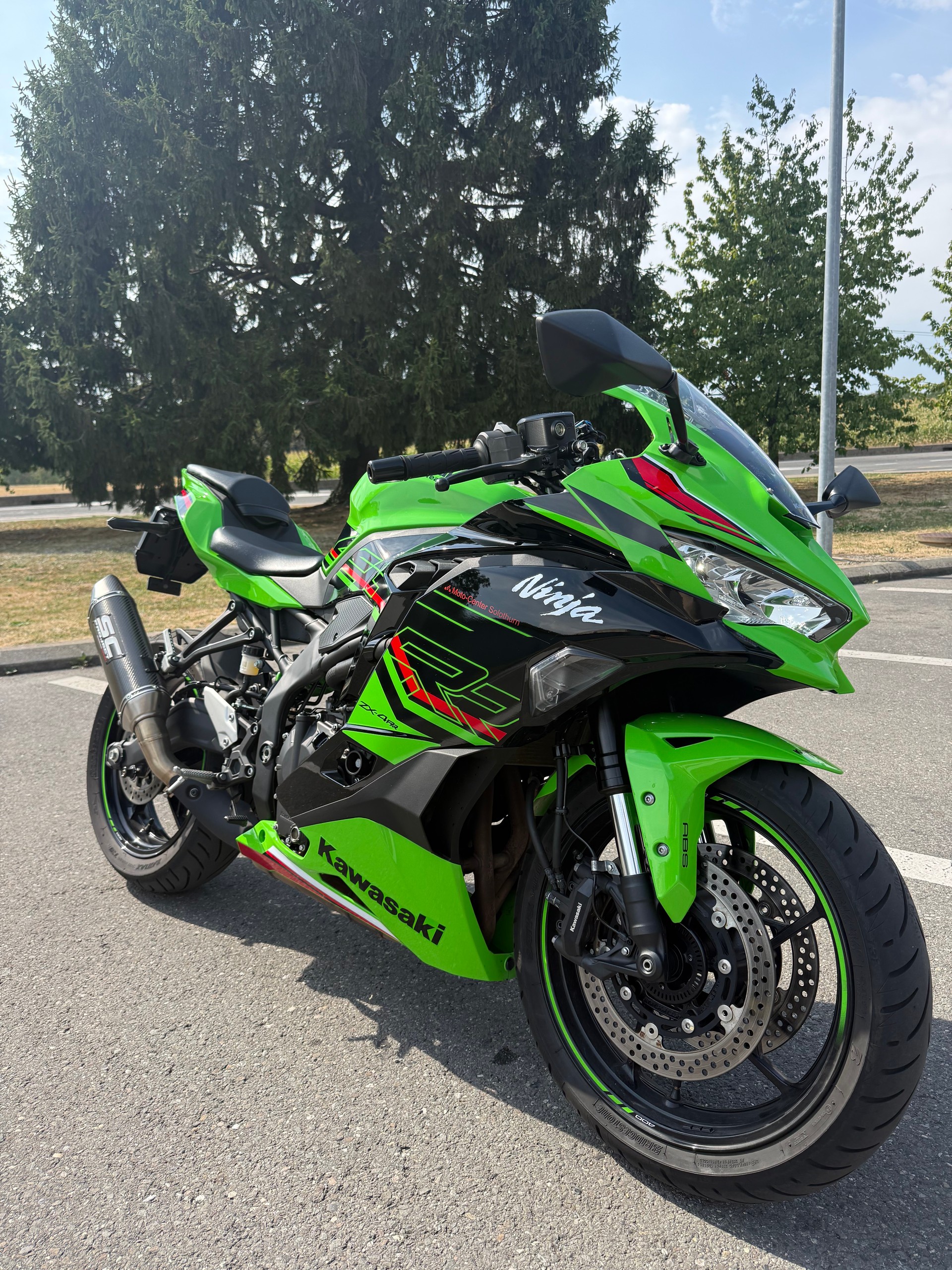 KAWASAKI Ninja ZX-4RR-image-0
