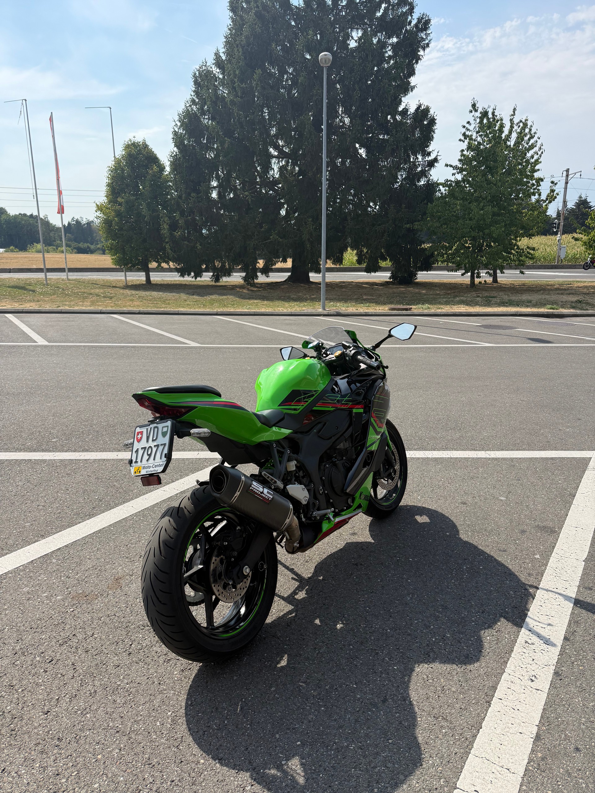 KAWASAKI Ninja ZX-4RR-image-7