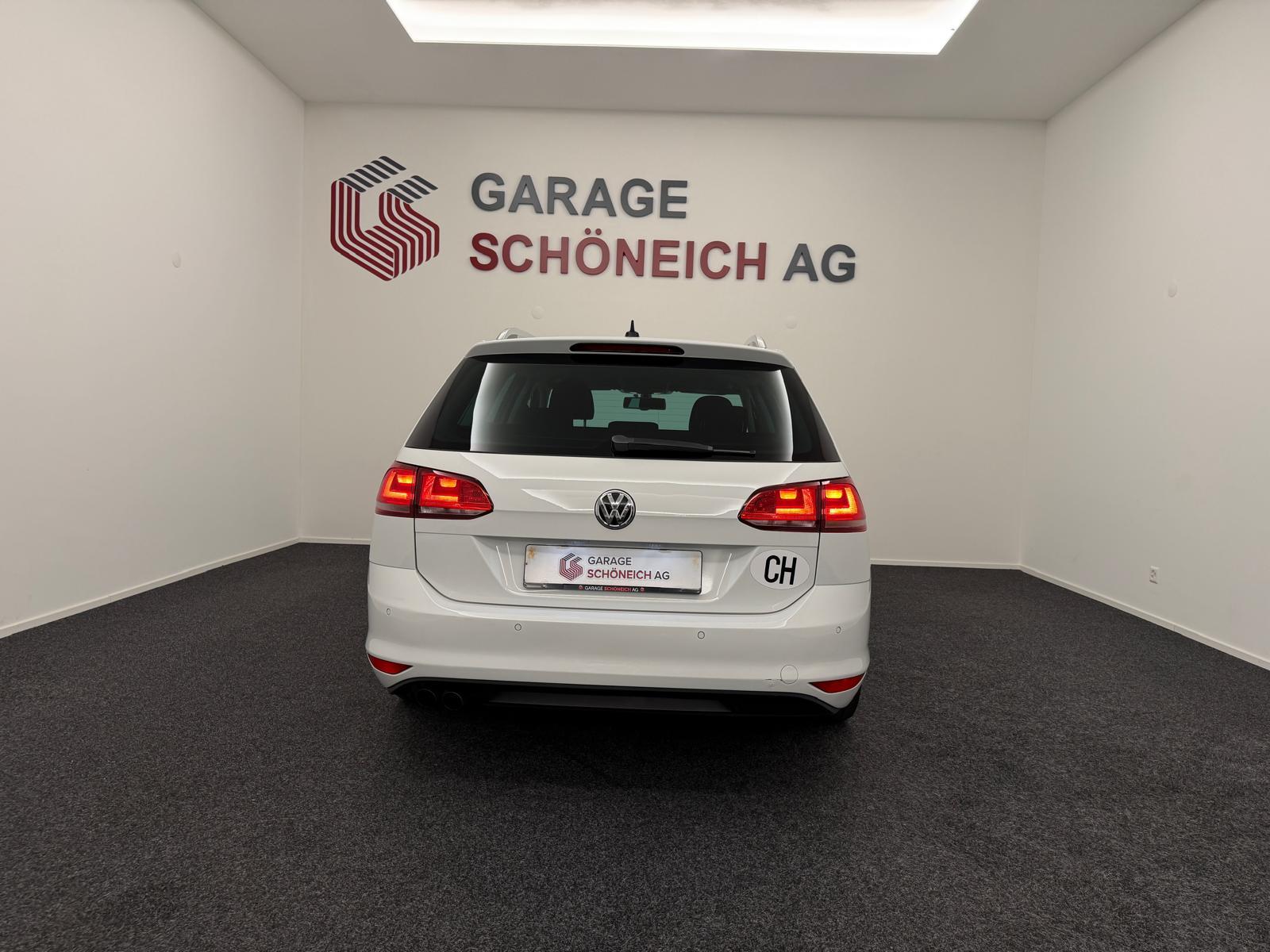VW Golf VII Variant 2.0 TDI Cup DSG-image-5