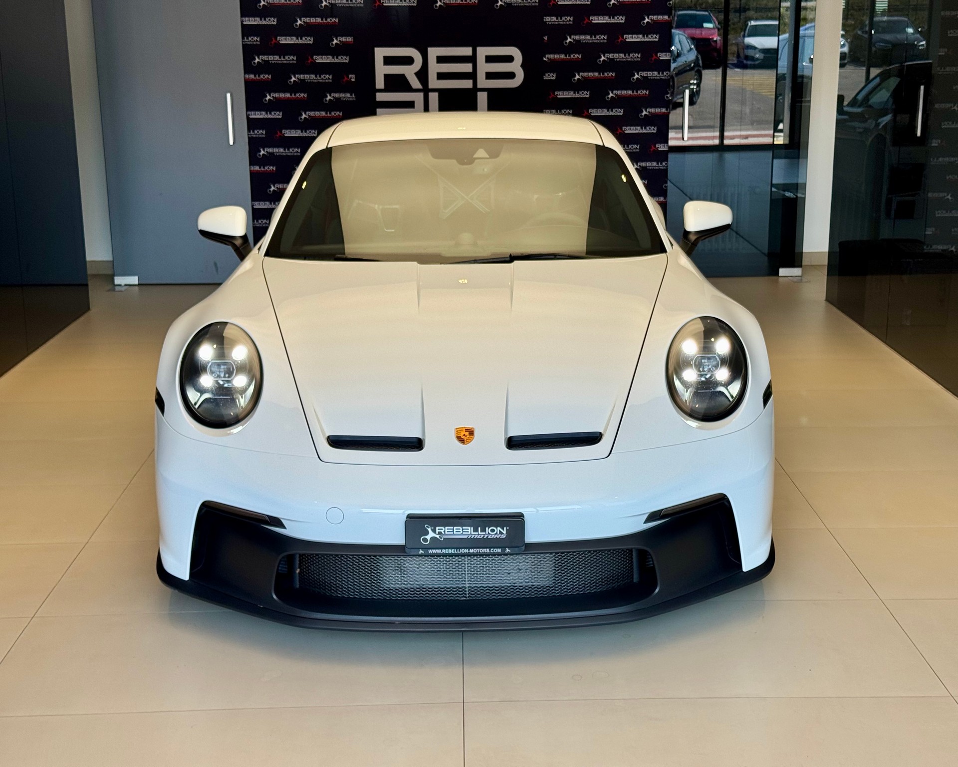 PORSCHE 911 GT3 PDK-showroom-element-1