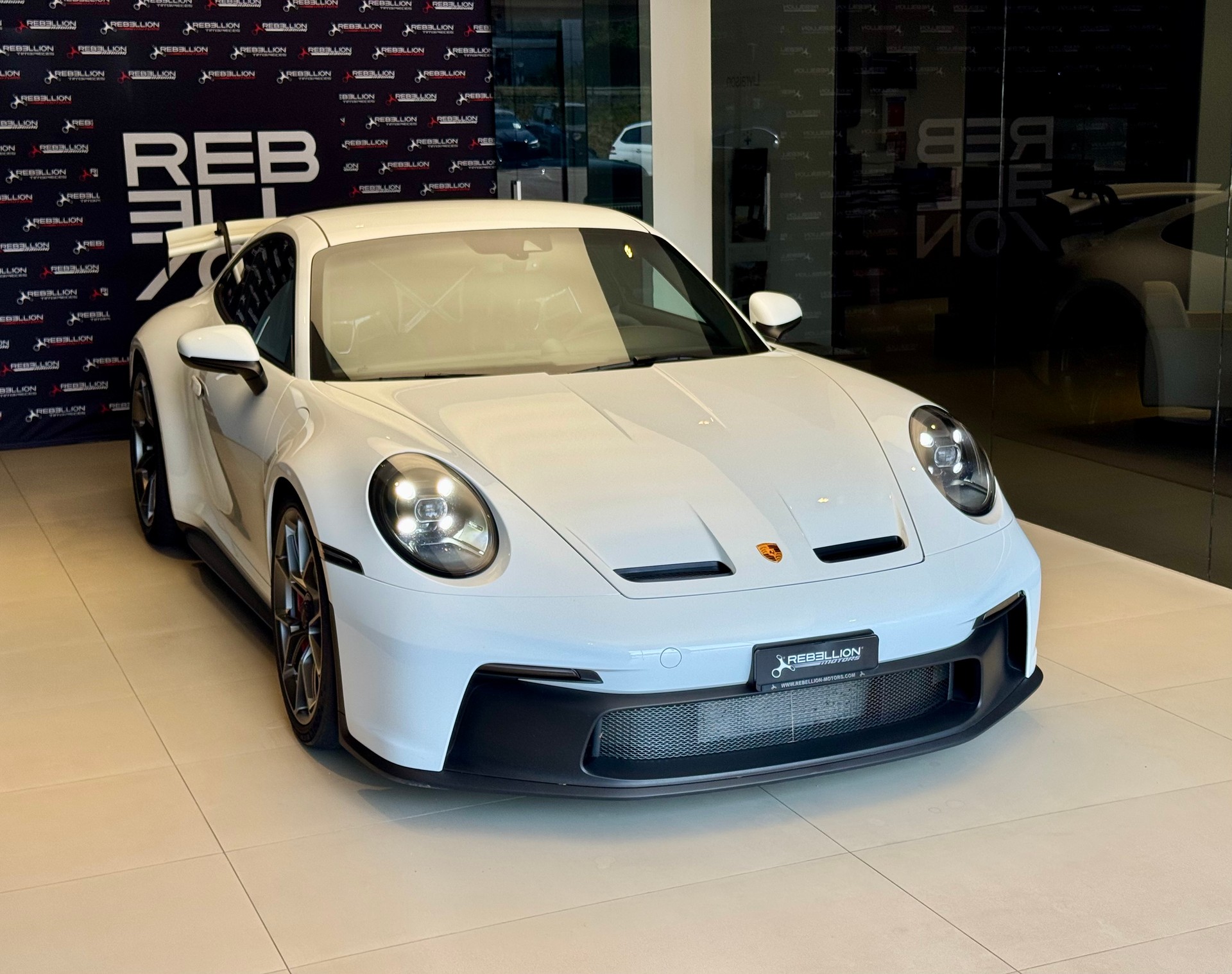 PORSCHE 911 GT3 PDK-showroom-element-2