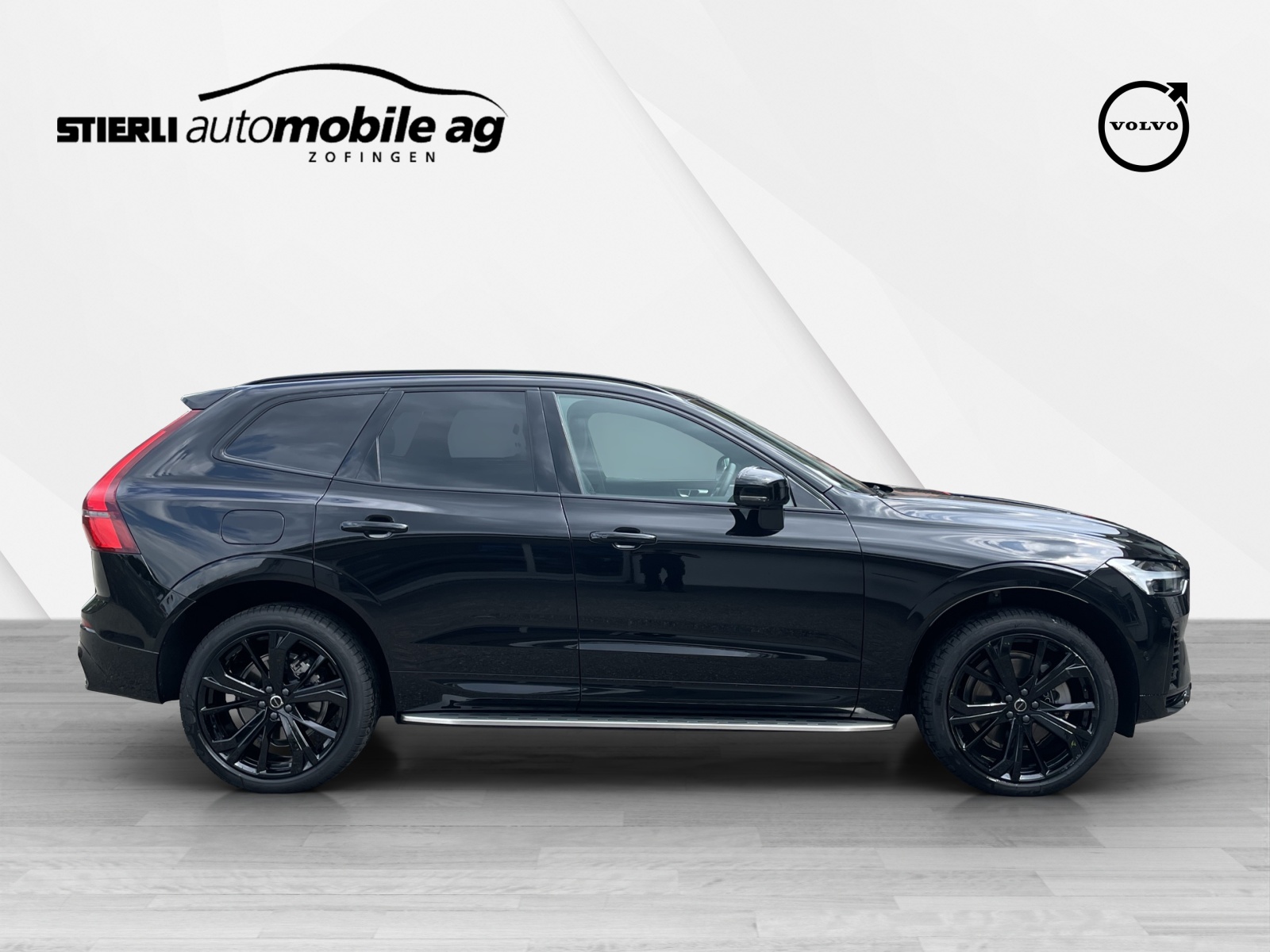 VOLVO XC60 2.0 T8 TE Black Edition eAWD-showroom-element-3