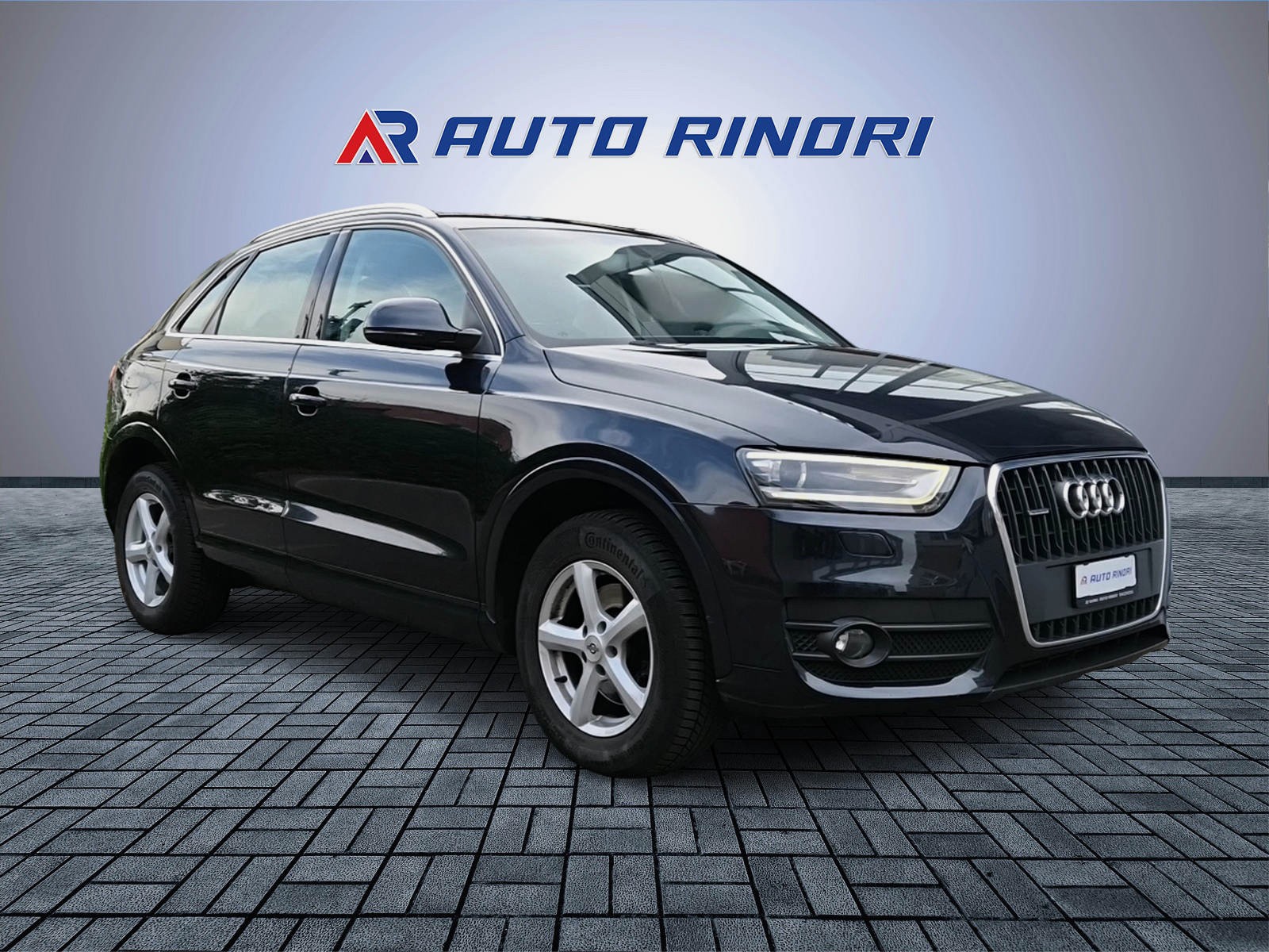 AUDI Q3 2.0 TDI quattro S-tronic-showroom-element-1