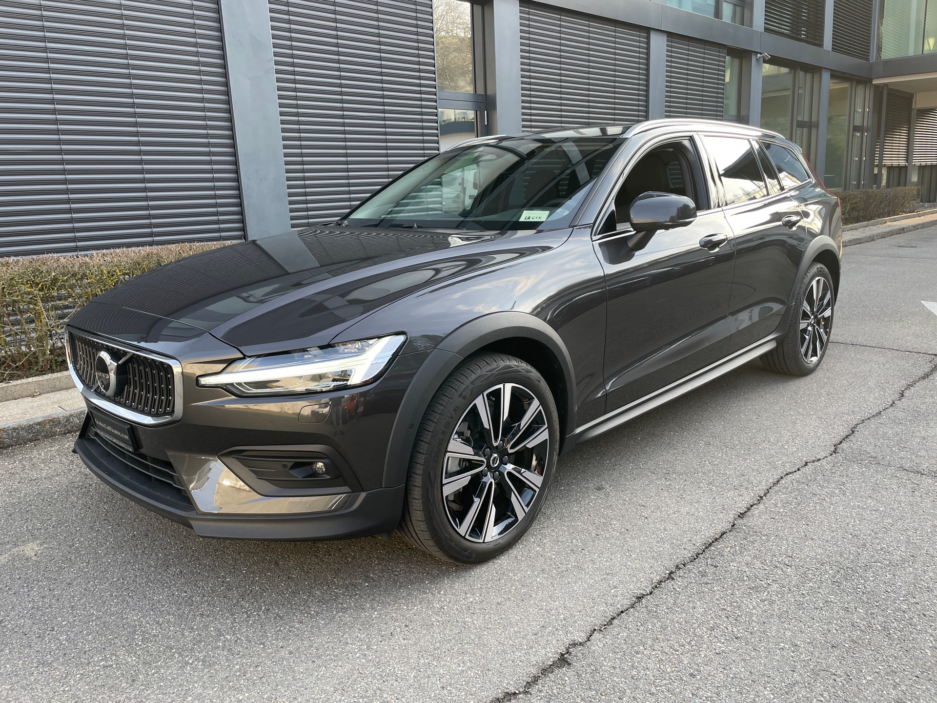 VOLVO V60 Cross Country B5 Mild Hybrid Plus AWD Geartronic