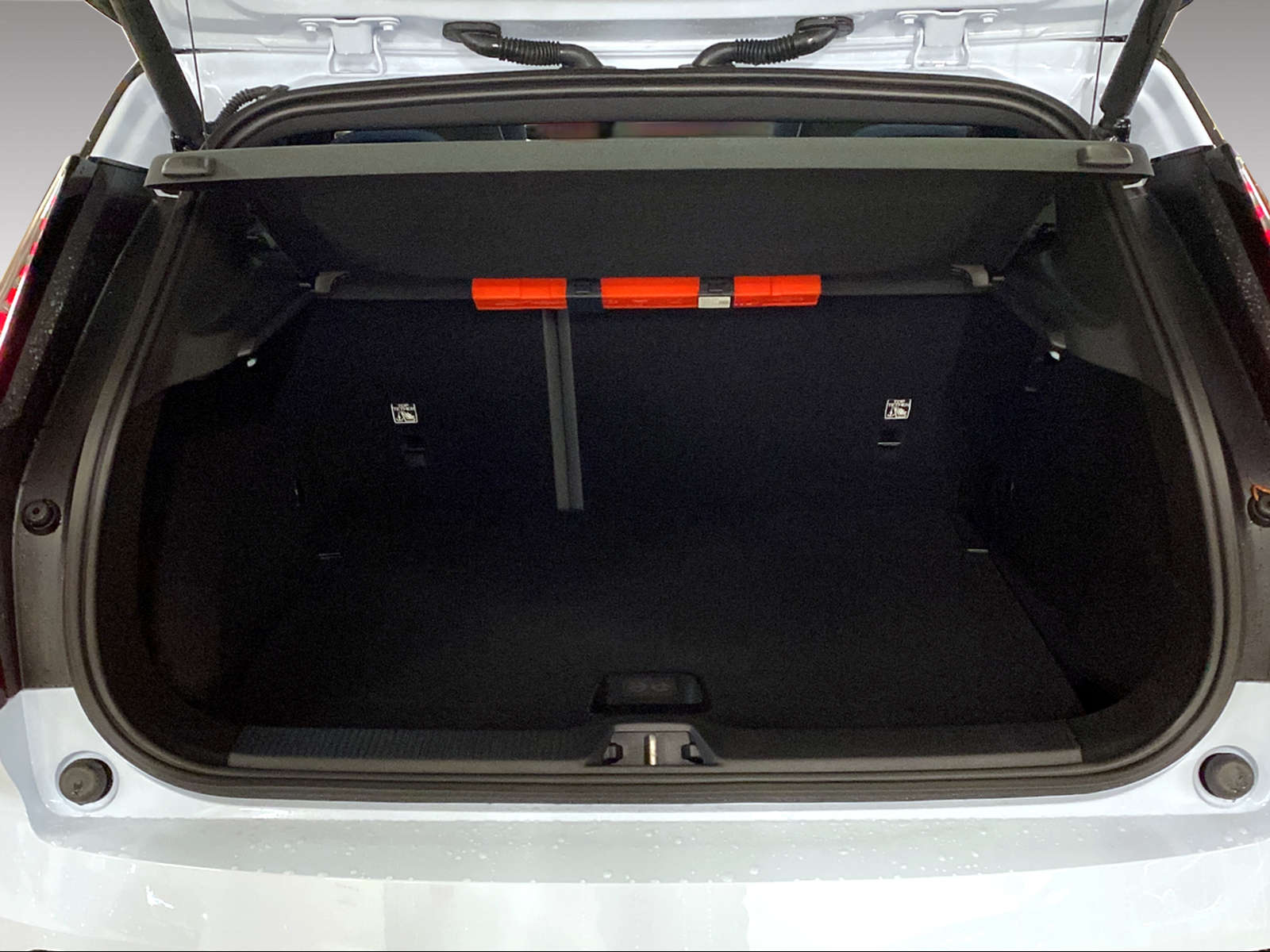 VOLVO EX30 E60 Twin Ultra Performance AWD-image-15