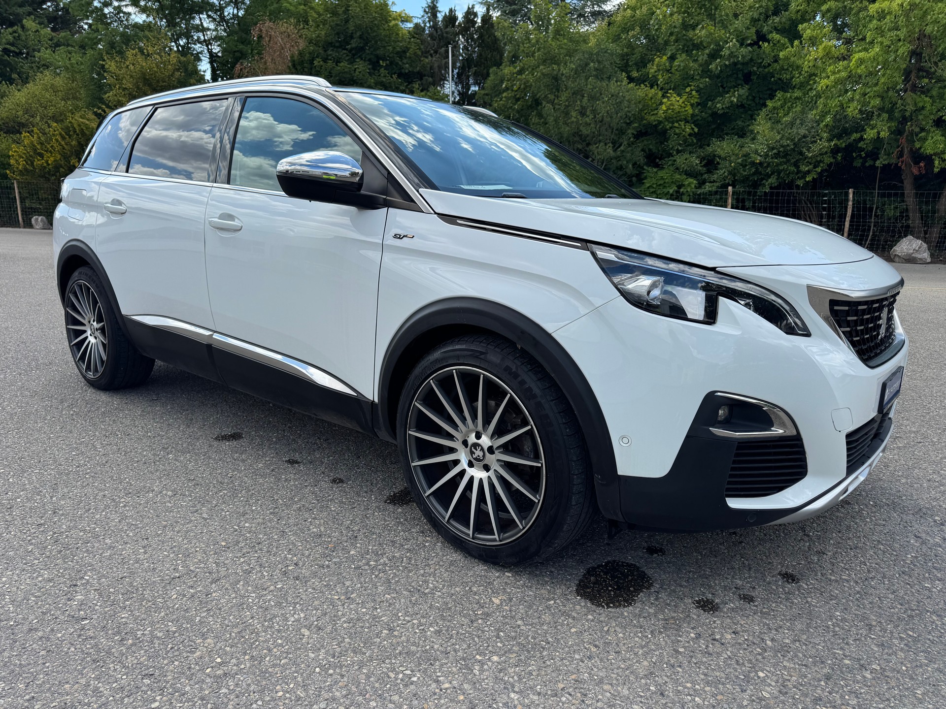 PEUGEOT 5008 2.0 BlueHDi GT EAT-image-3