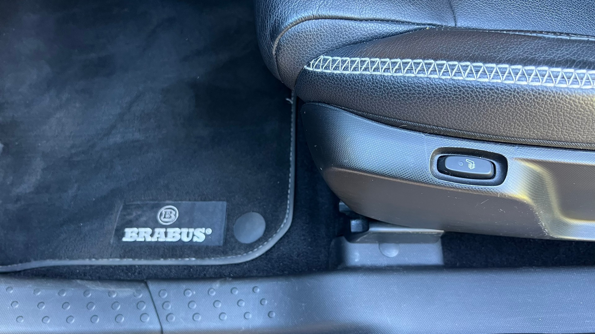 SMART FORTWO BRABUS XCLUSIVE TWINMATIC l 109 PS-image-28