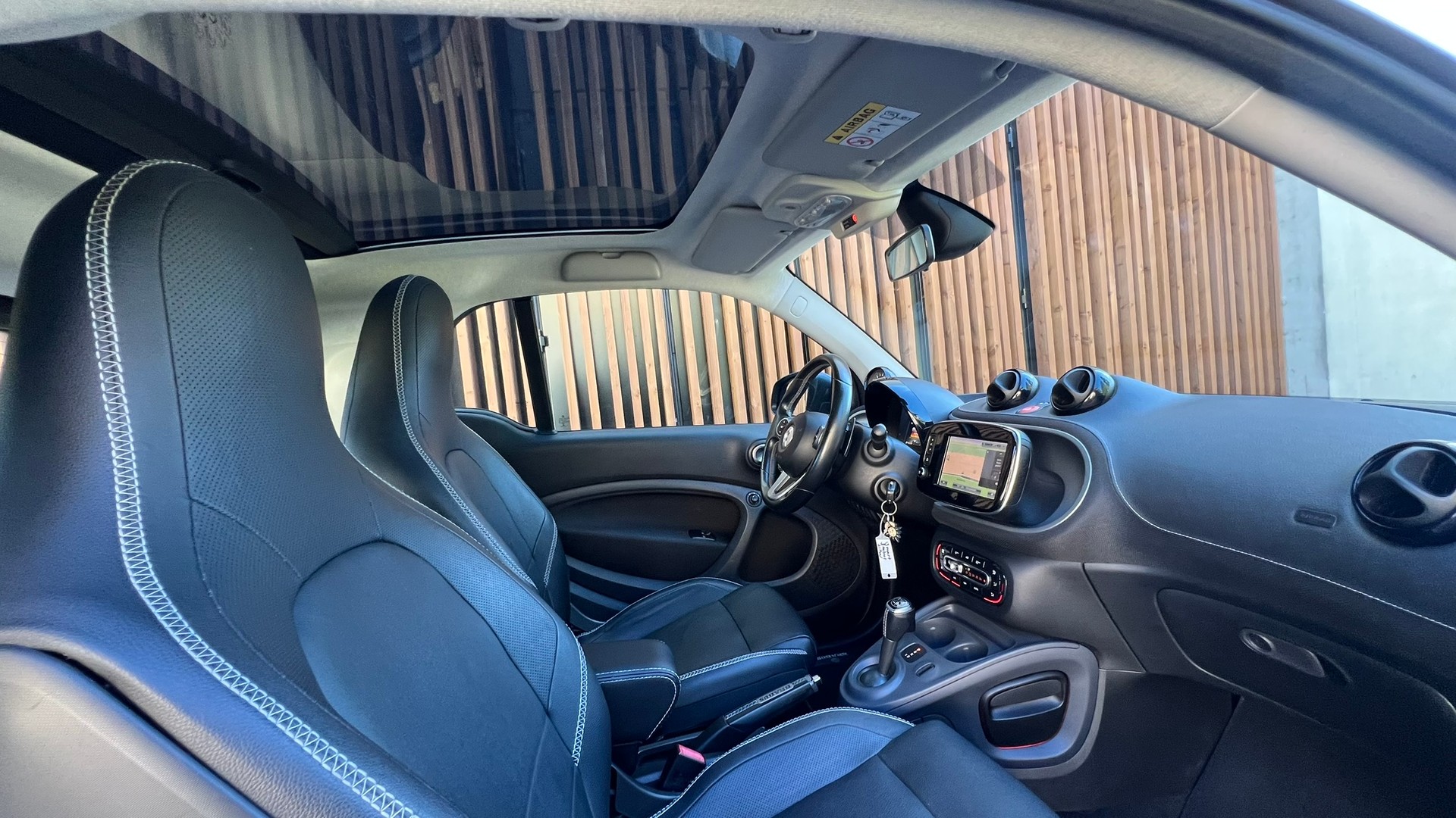 SMART FORTWO BRABUS XCLUSIVE TWINMATIC l 109 PS-image-25